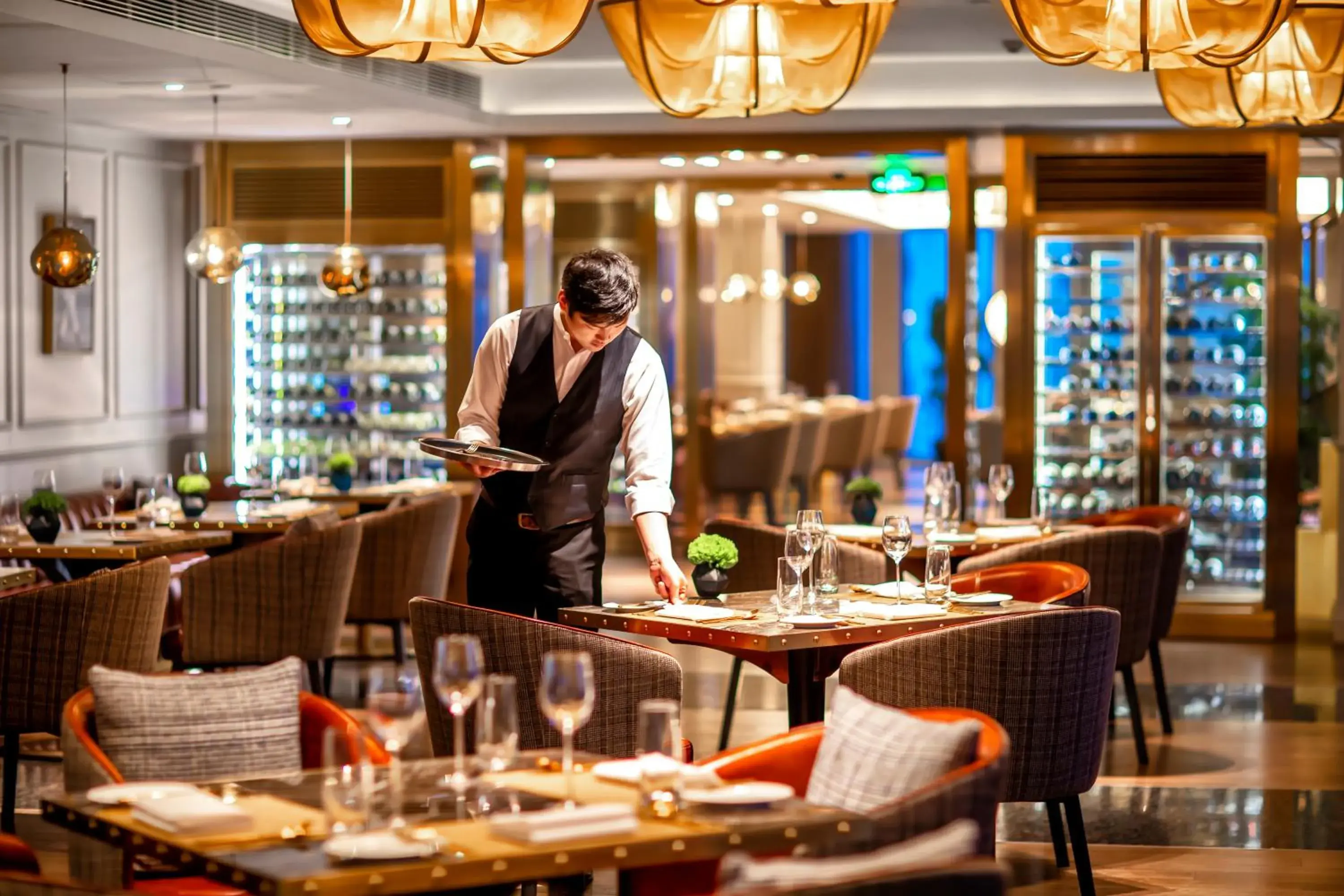 Restaurant/places to eat in Hotel Indigo Shanghai Jing'An by IHG Restaurant/places to eat in Hotel Indigo Shanghai Jing'An by IHG