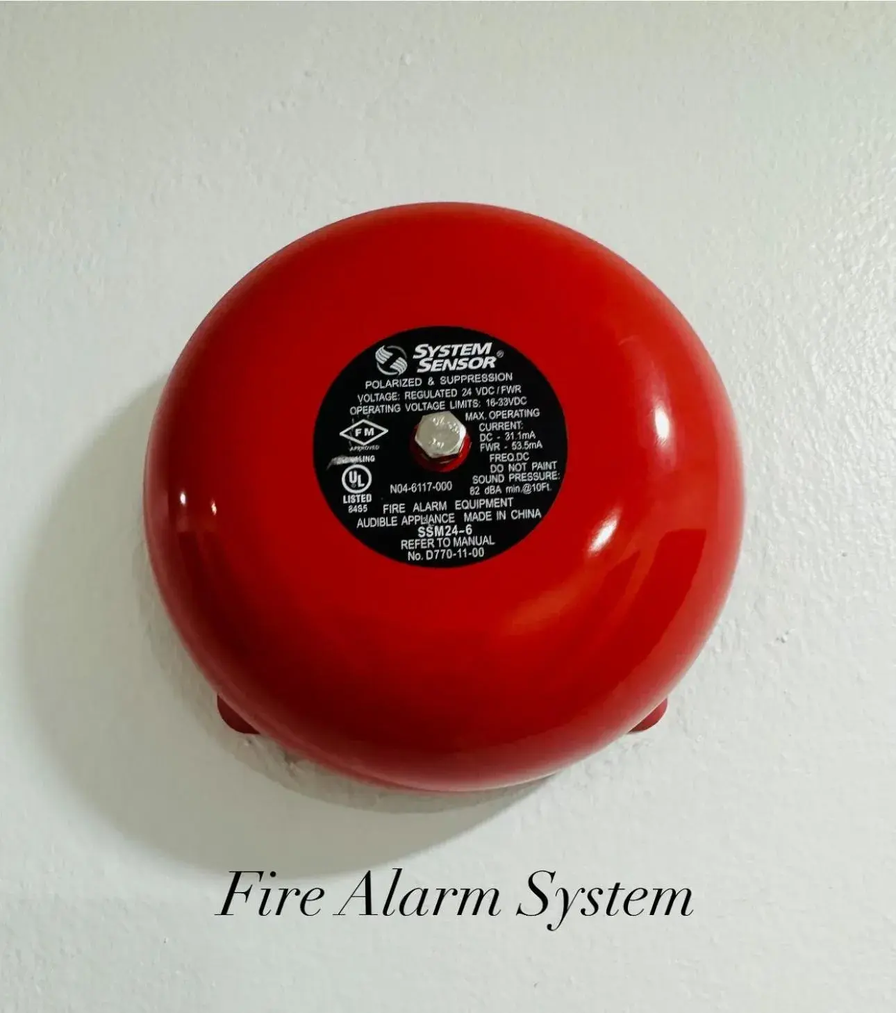 Property building in Surin Bay Inn Property building in Surin Bay Inn