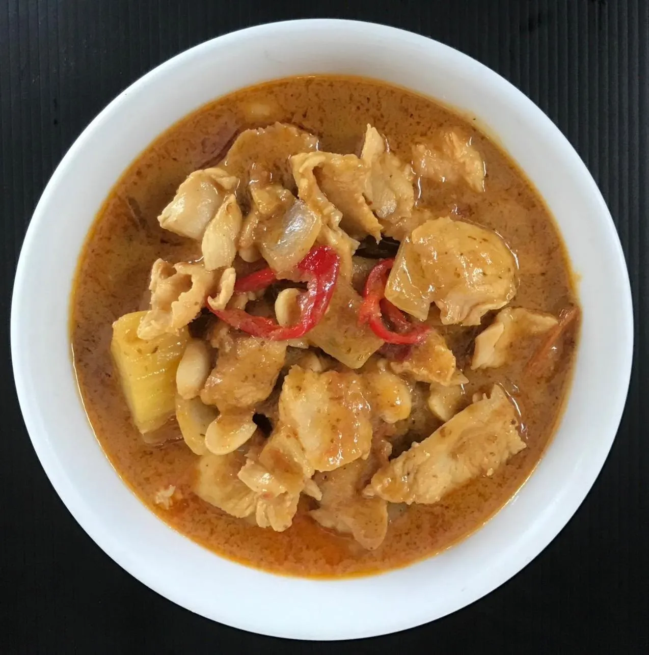 Restaurant/places to eat in Surin Bay Inn