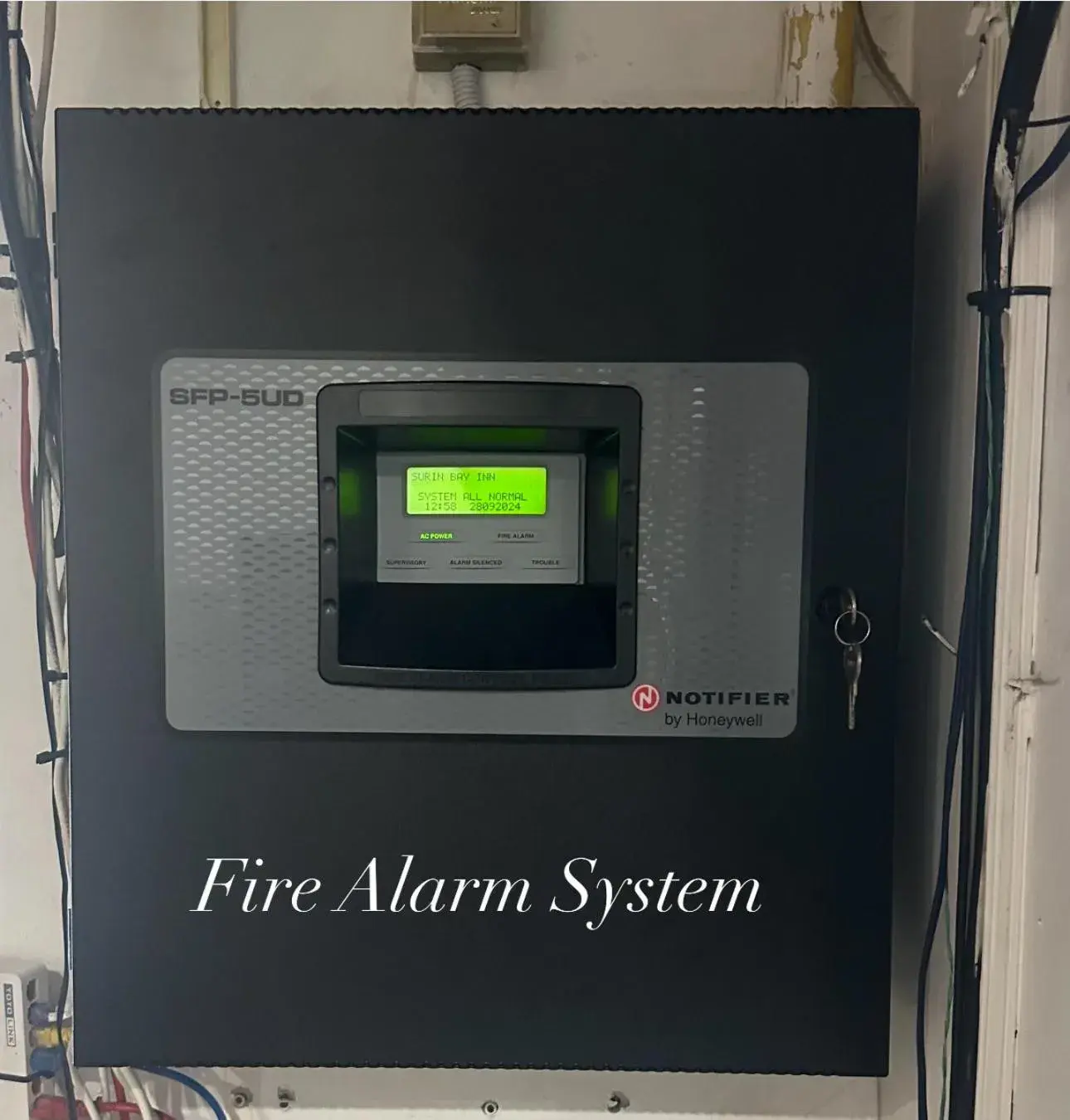 Property building in Surin Bay Inn Property building in Surin Bay Inn