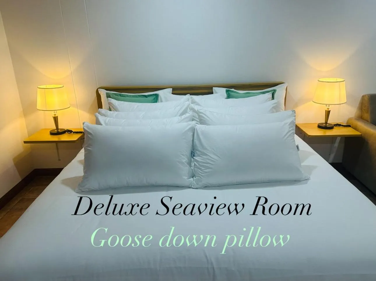 Bed in Surin Bay Inn