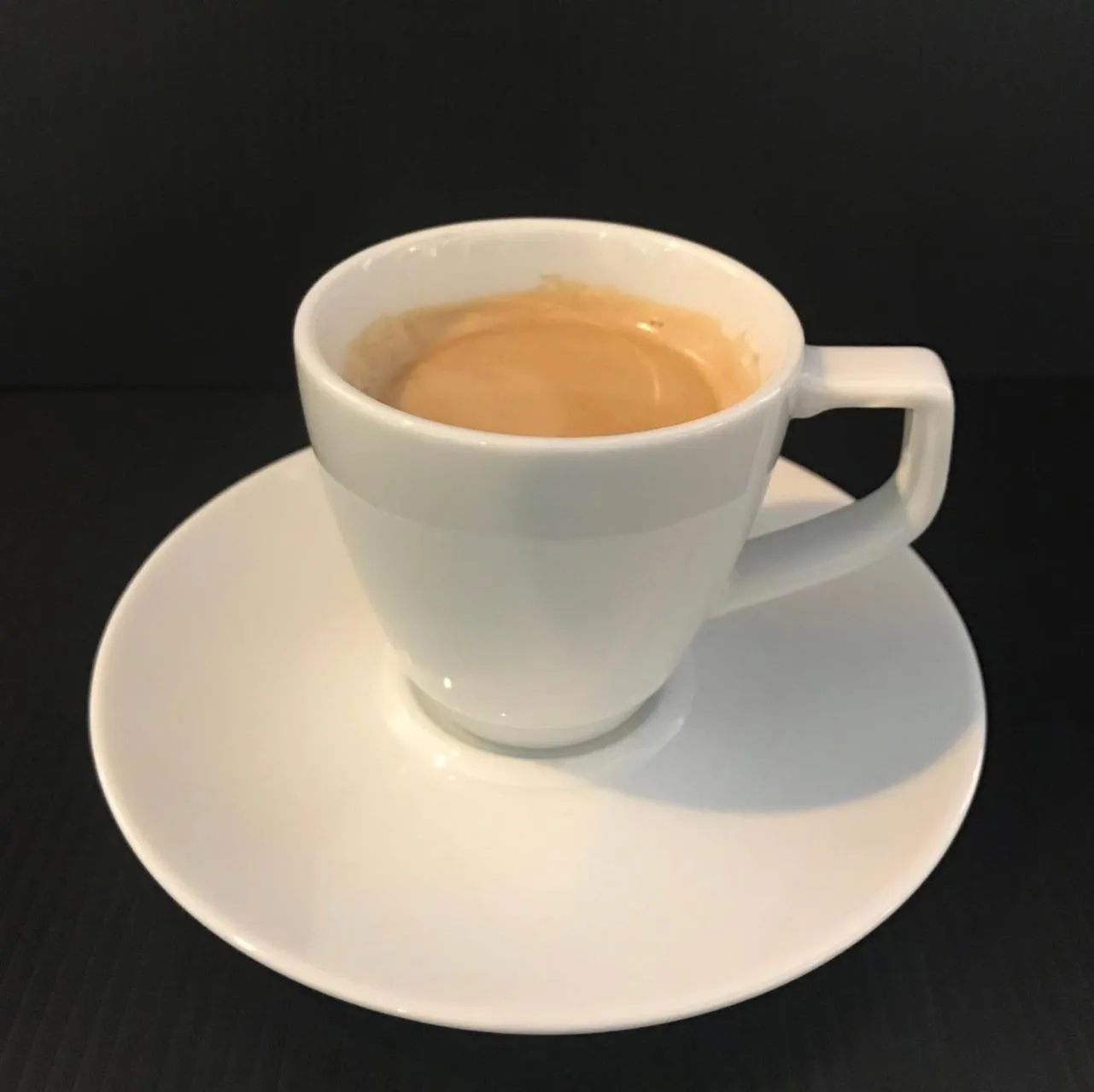 Coffee/tea facilities in Surin Bay Inn