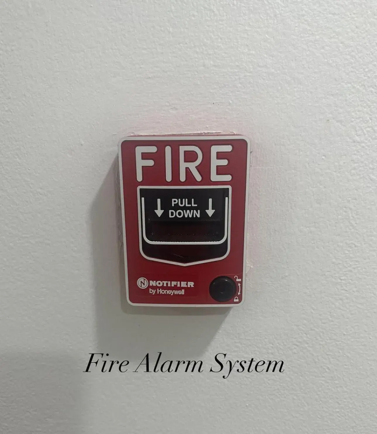 Property building in Surin Bay Inn Property building in Surin Bay Inn