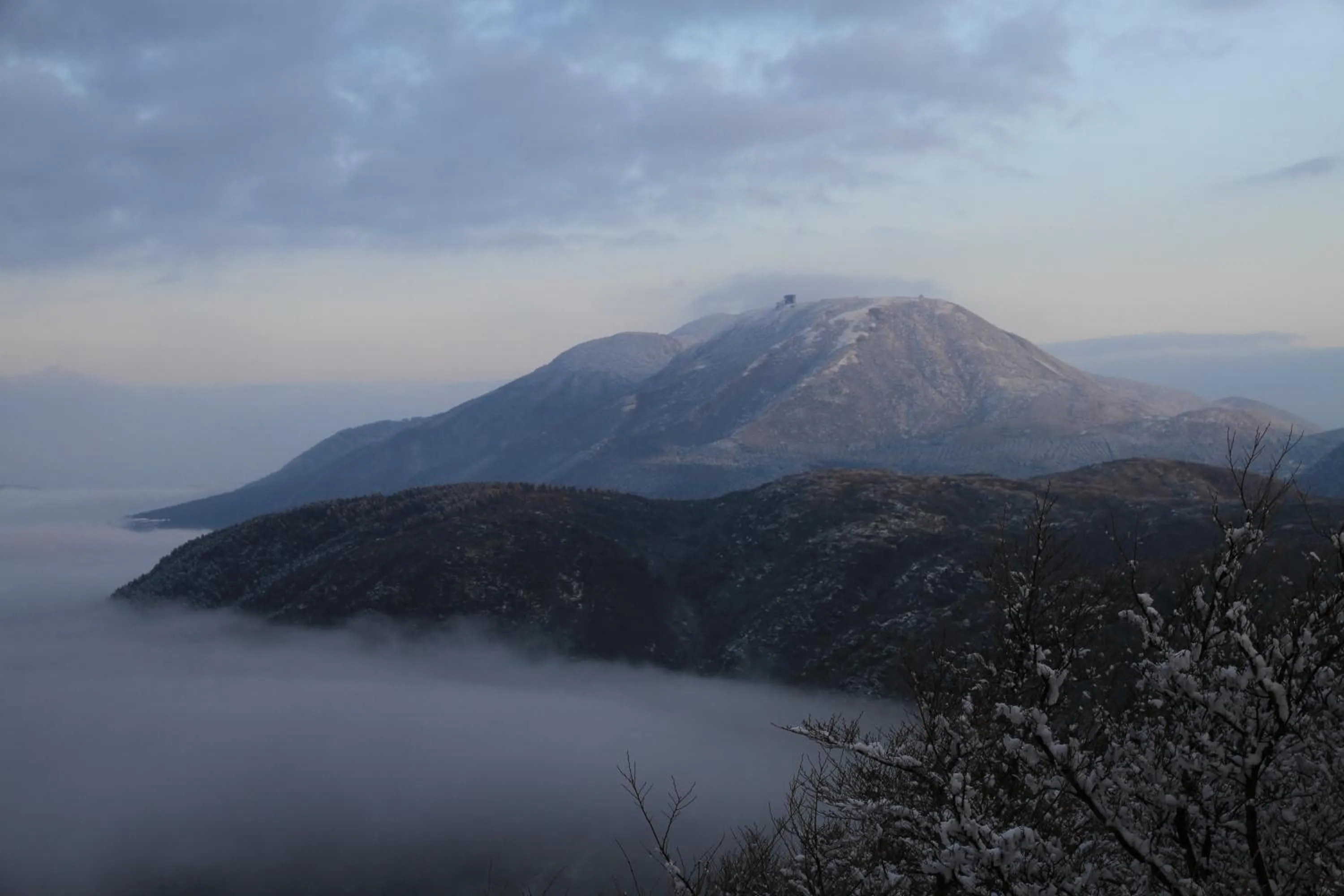 Natural landscape in Taisho Modern Villa Zen