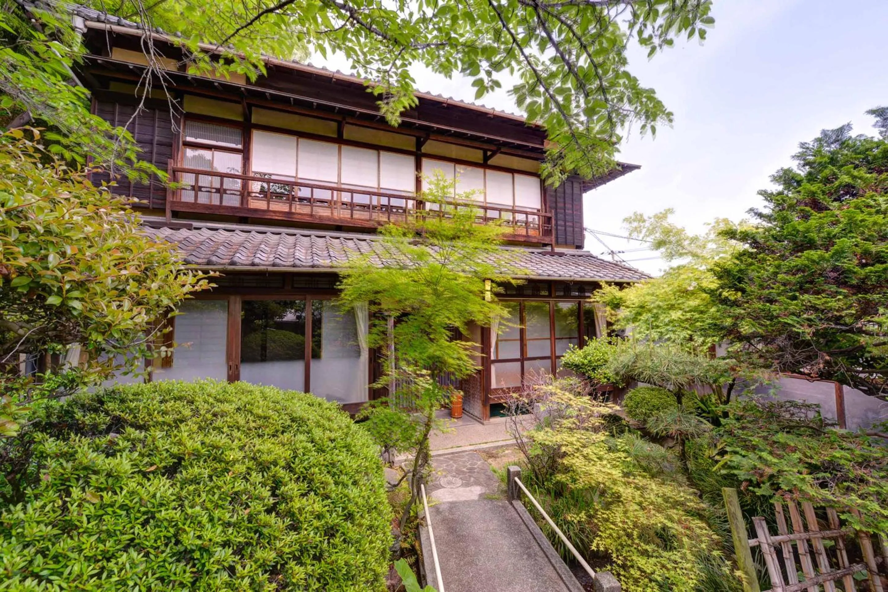 Photo of the whole room in Bingoya