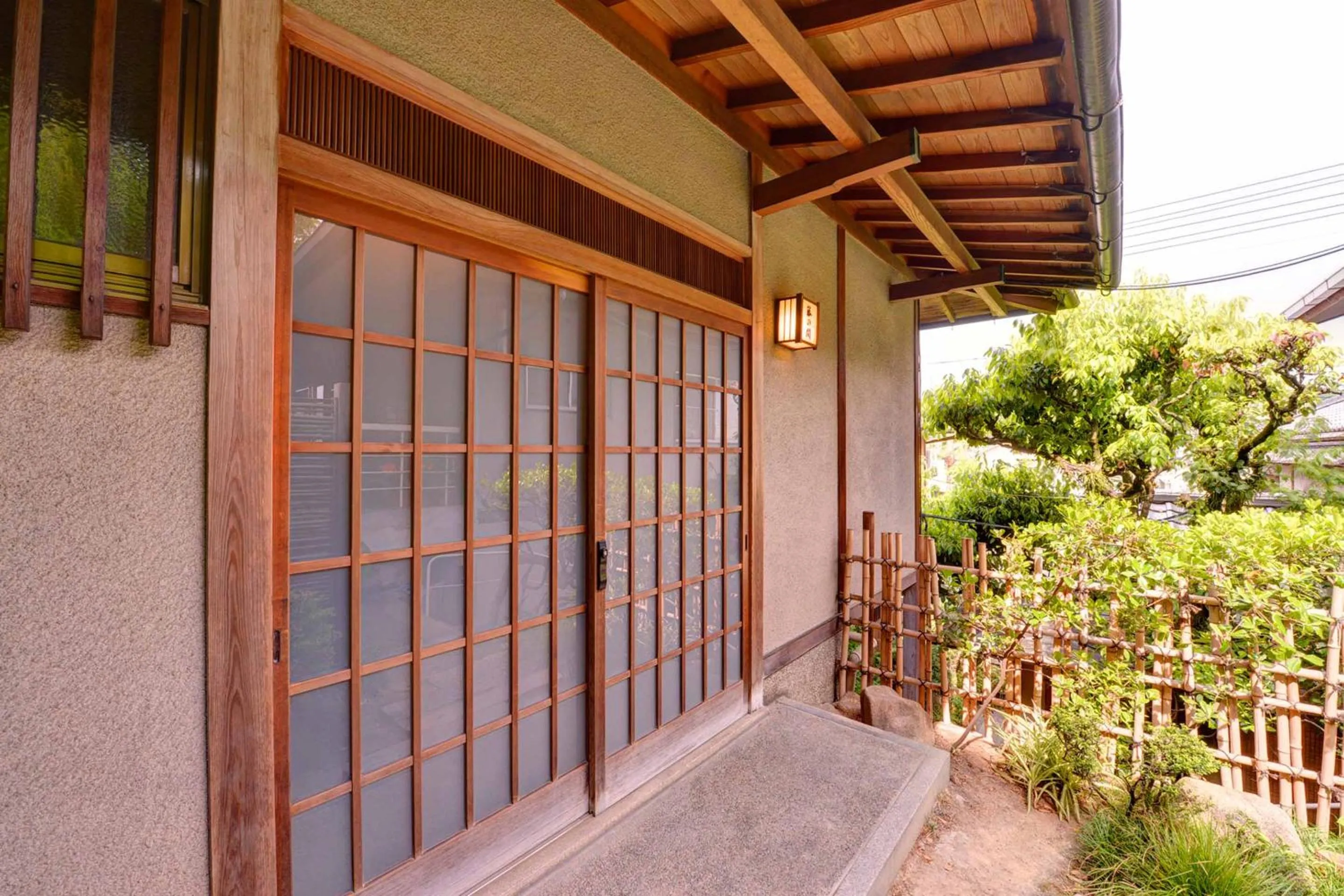 Photo of the whole room in Bingoya