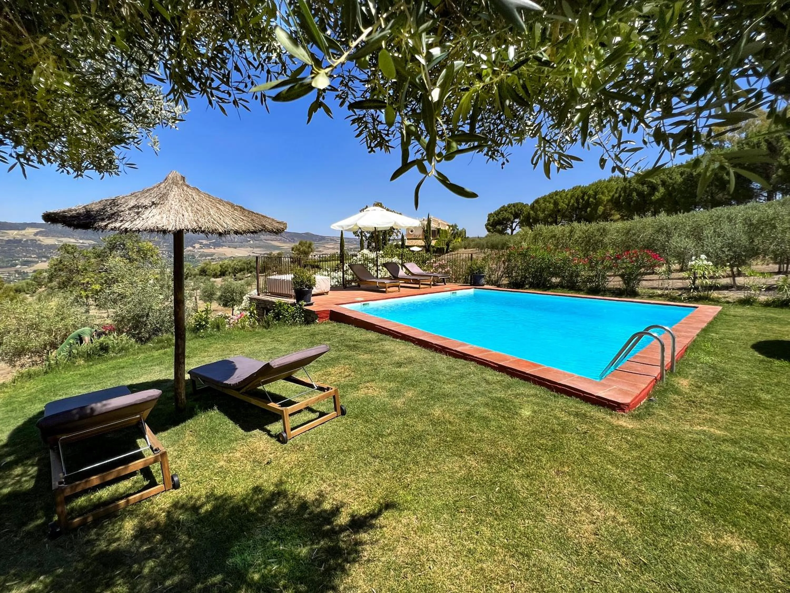 Swimming pool in Cortijo LA Almazara