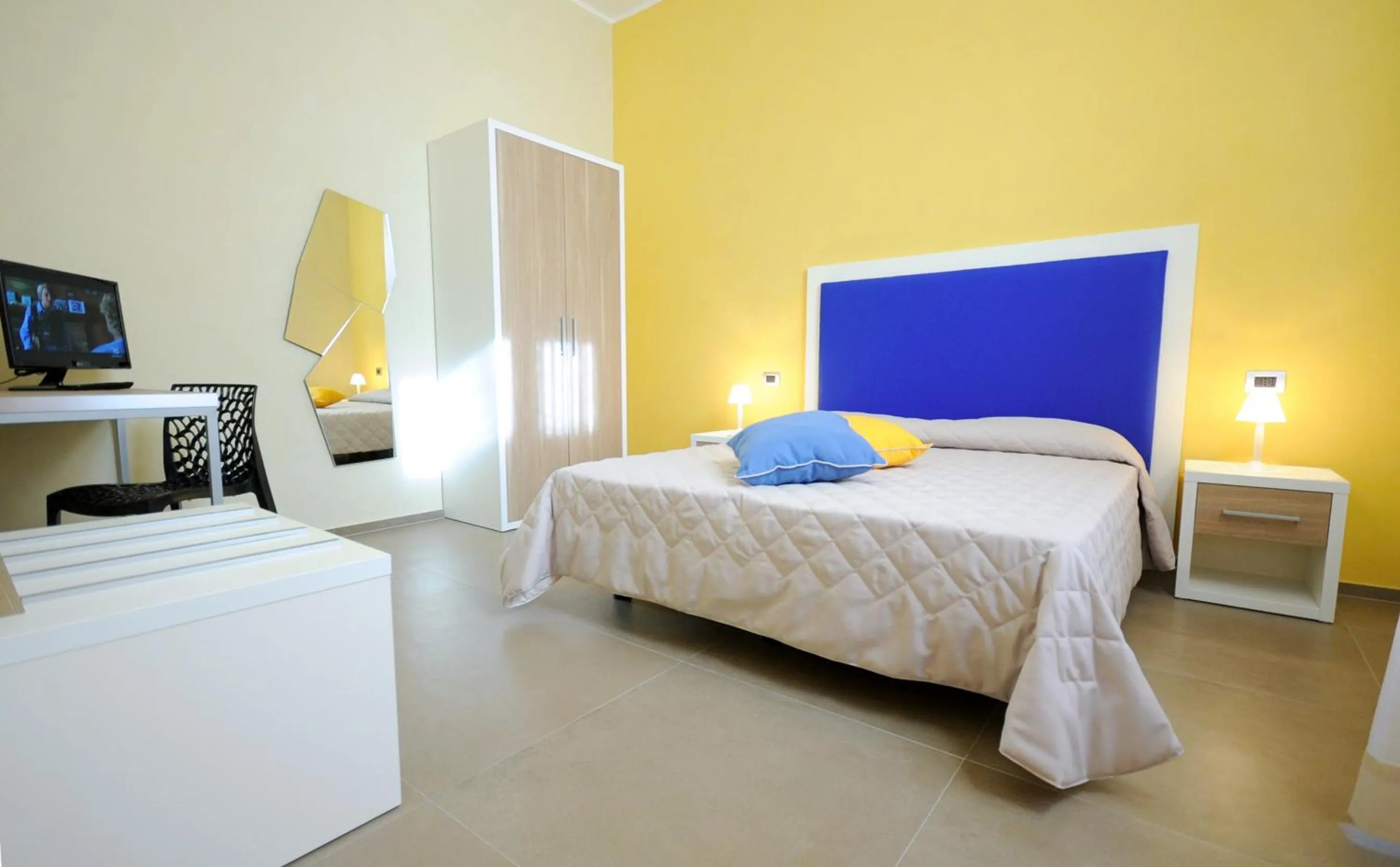 Bedroom in Hotel Città Bella