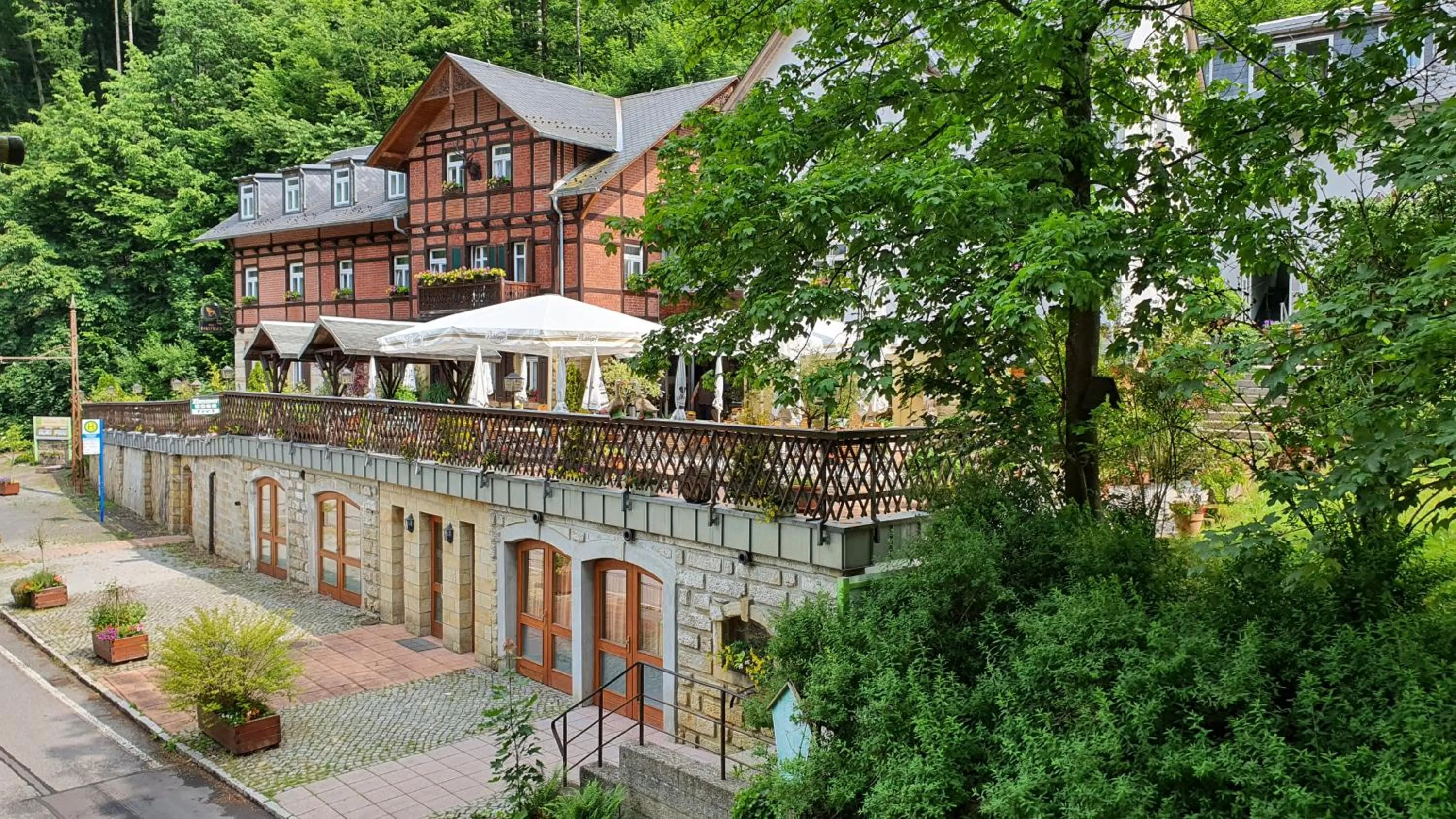 Property building in Hotel Forsthaus