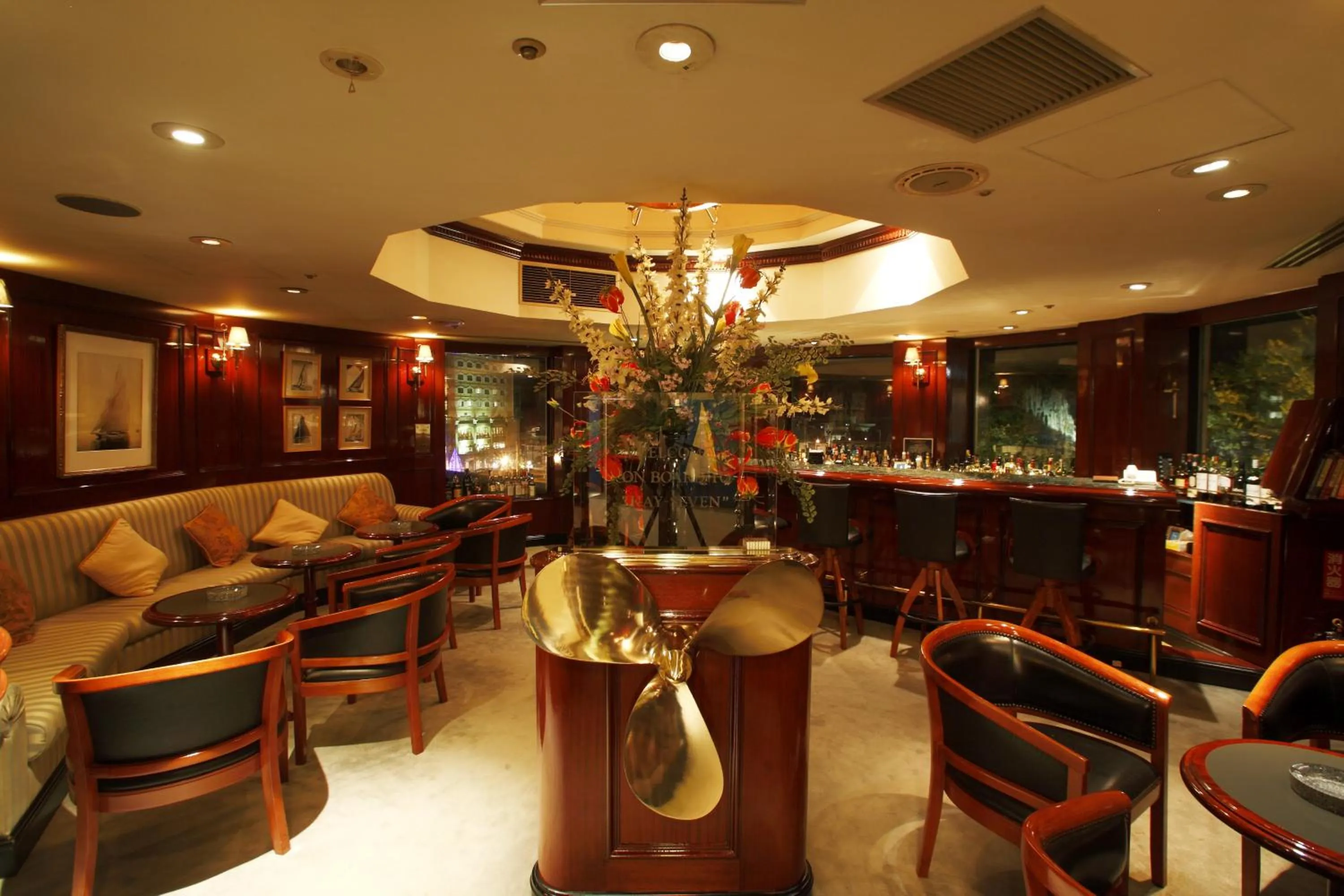 Lounge or bar in Noboribetsu Grand Hotel