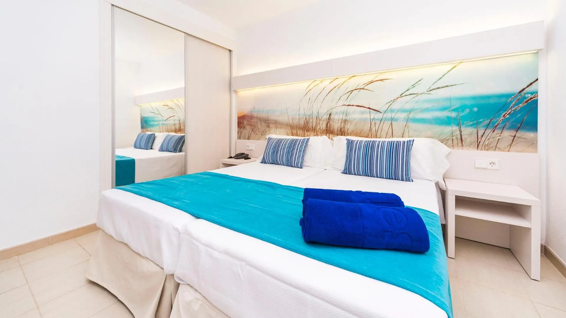 Apartamentos Globales Lord Nelson