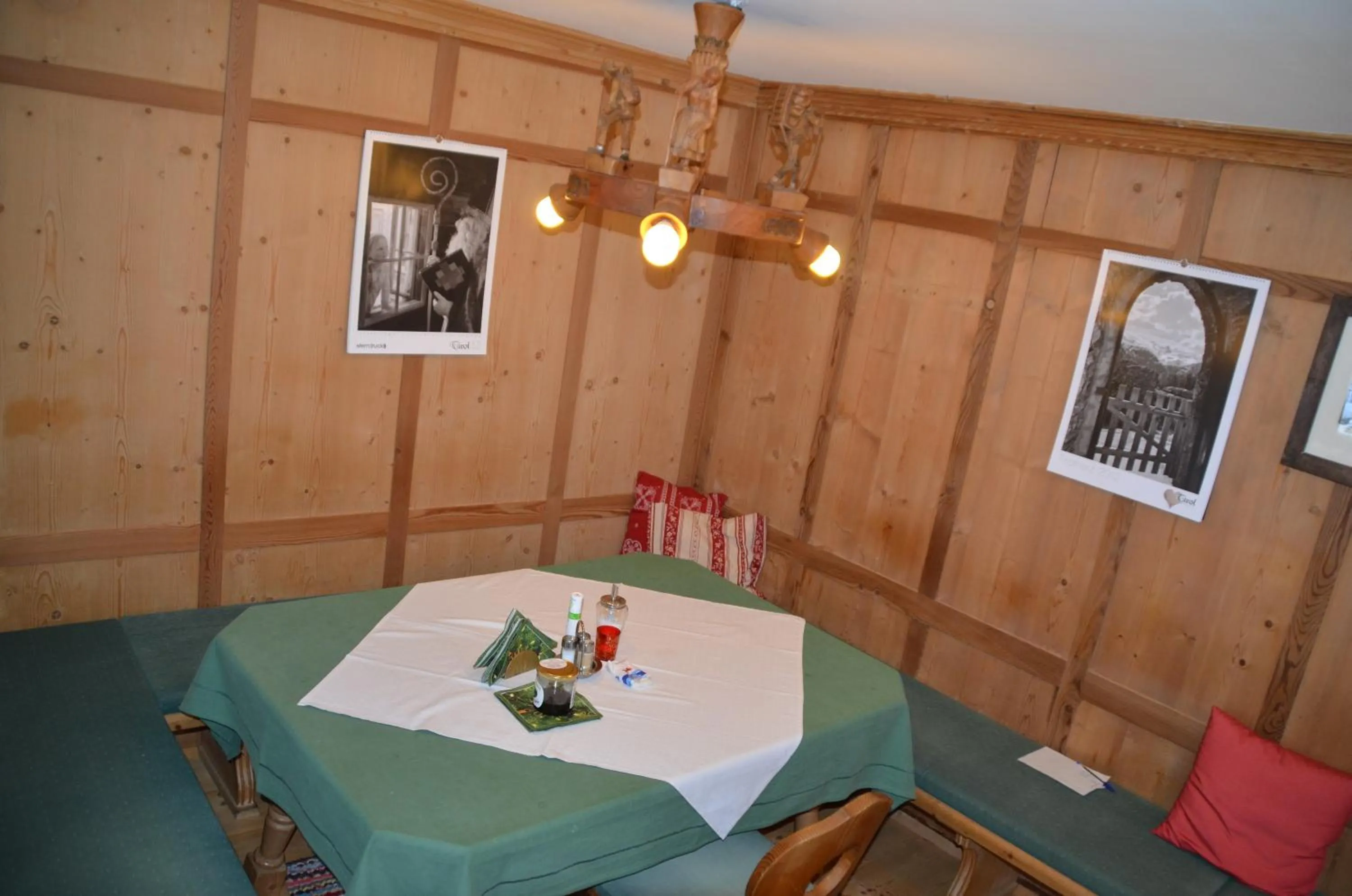 Restaurant/places to eat in Pension Kirchbrugger