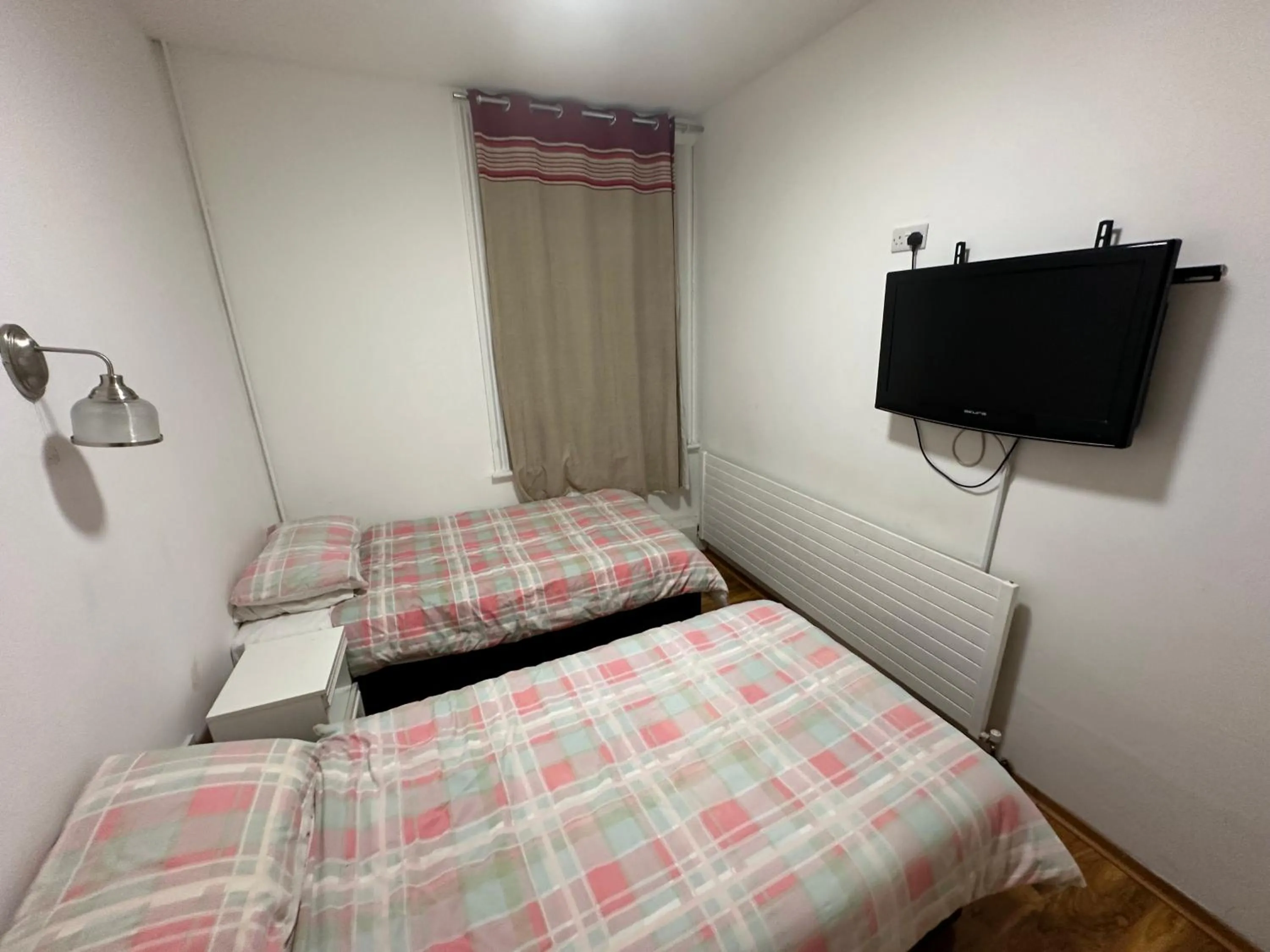 Bed in The Dharma Lodge
