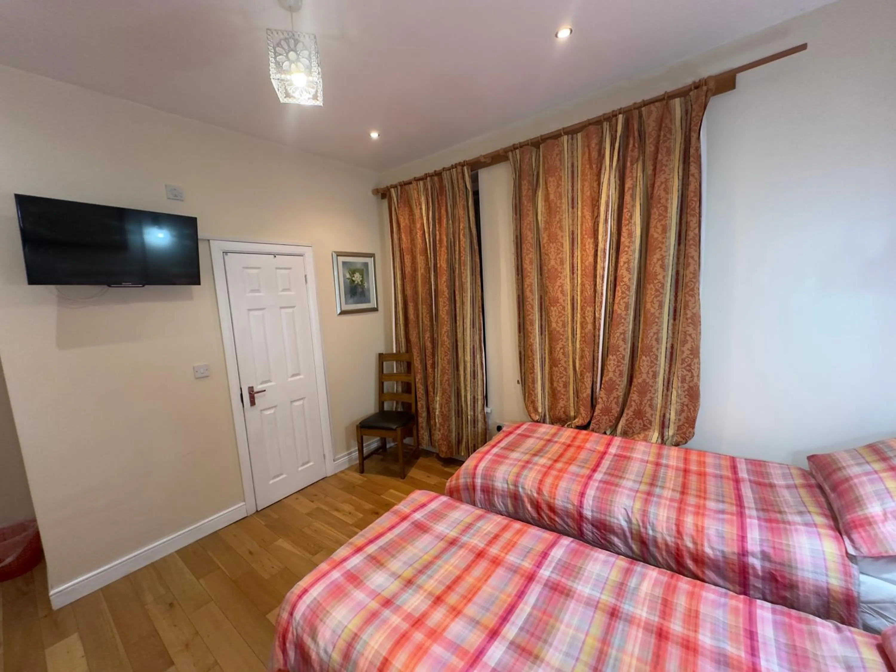 Bed in The Dharma Lodge