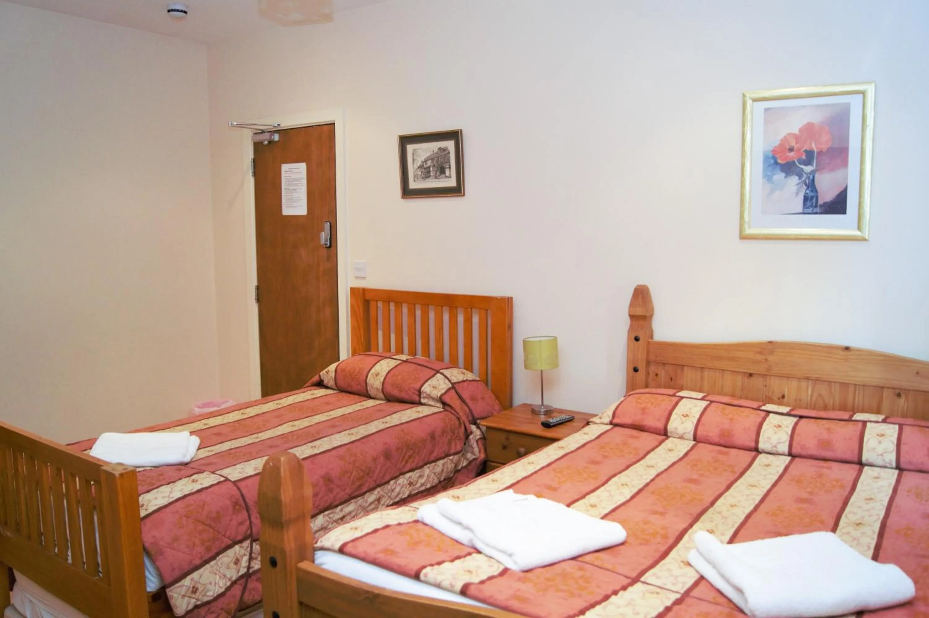 Bed in The Dharma Lodge