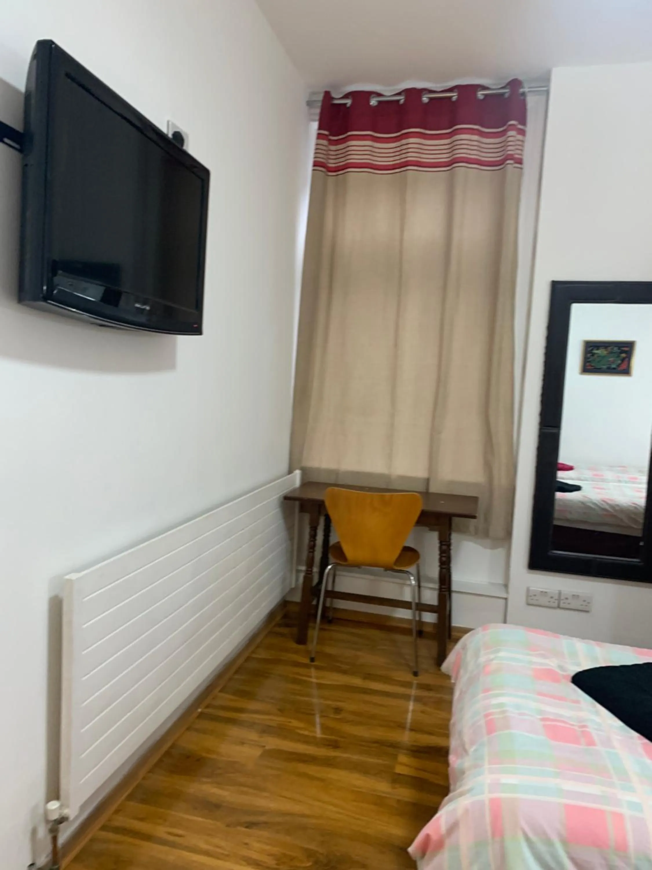 Bed in The Dharma Lodge