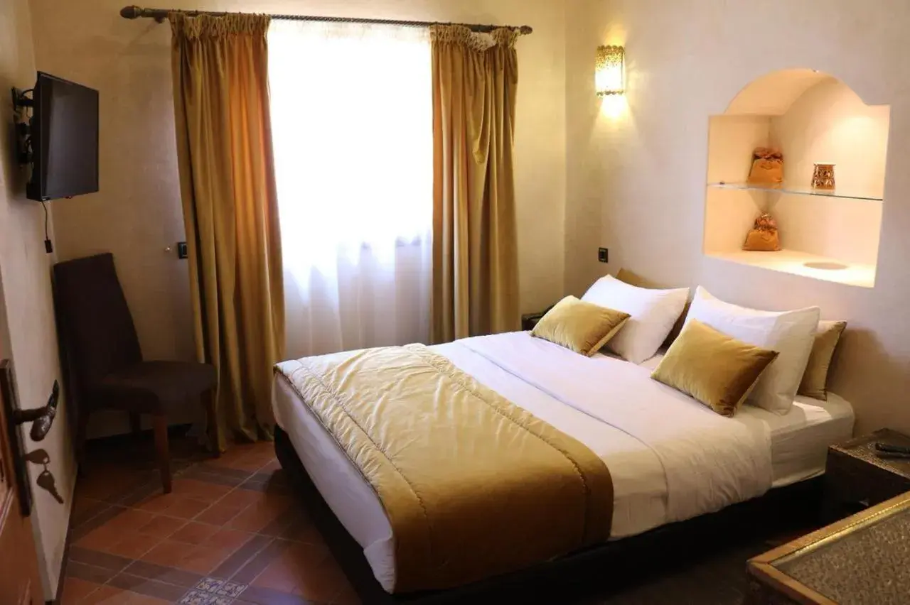 Small Double Room in DAR AMGHAR Small Double Room in DAR AMGHAR