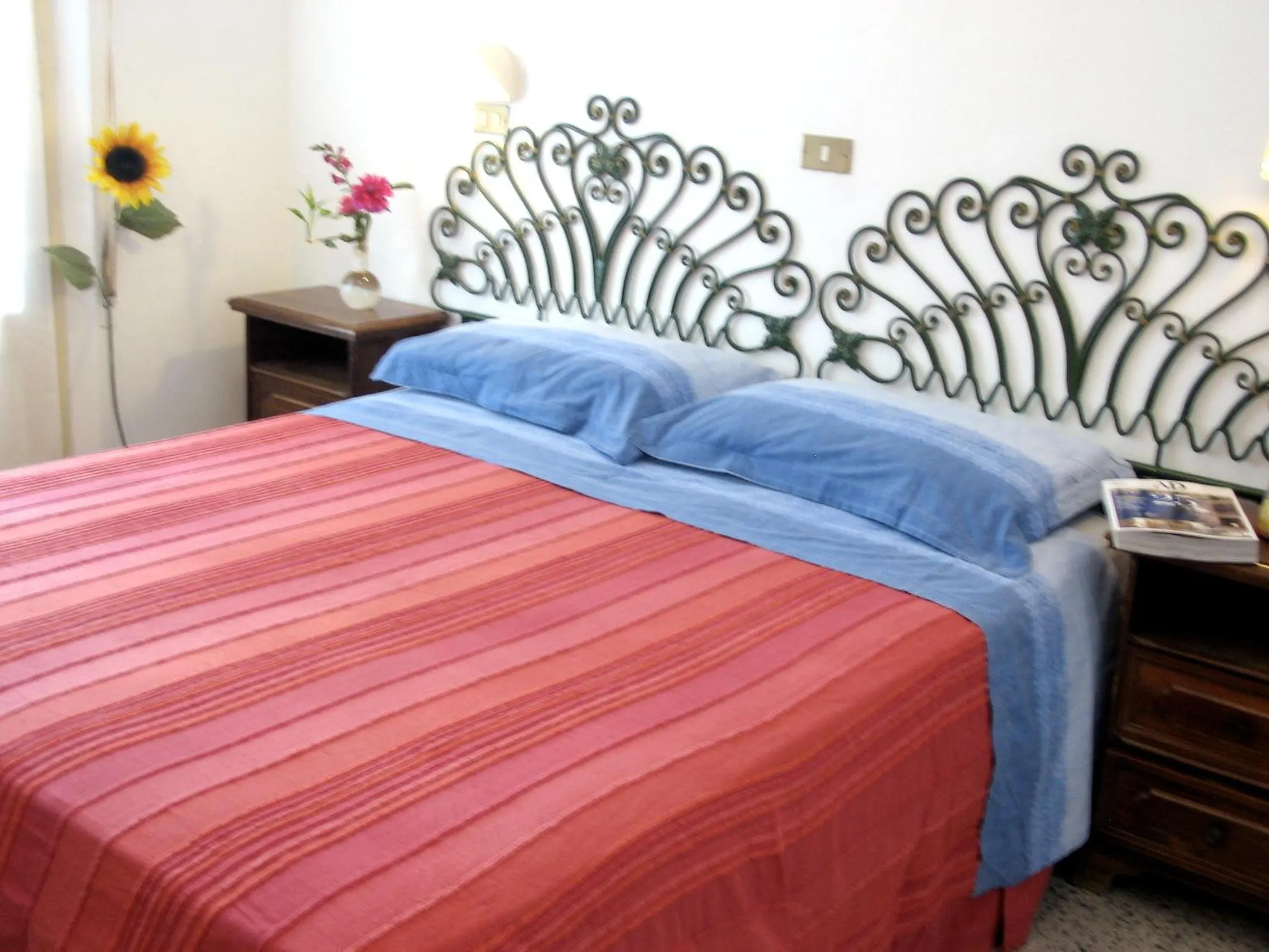 Bedroom, Bed in Hotel Doria