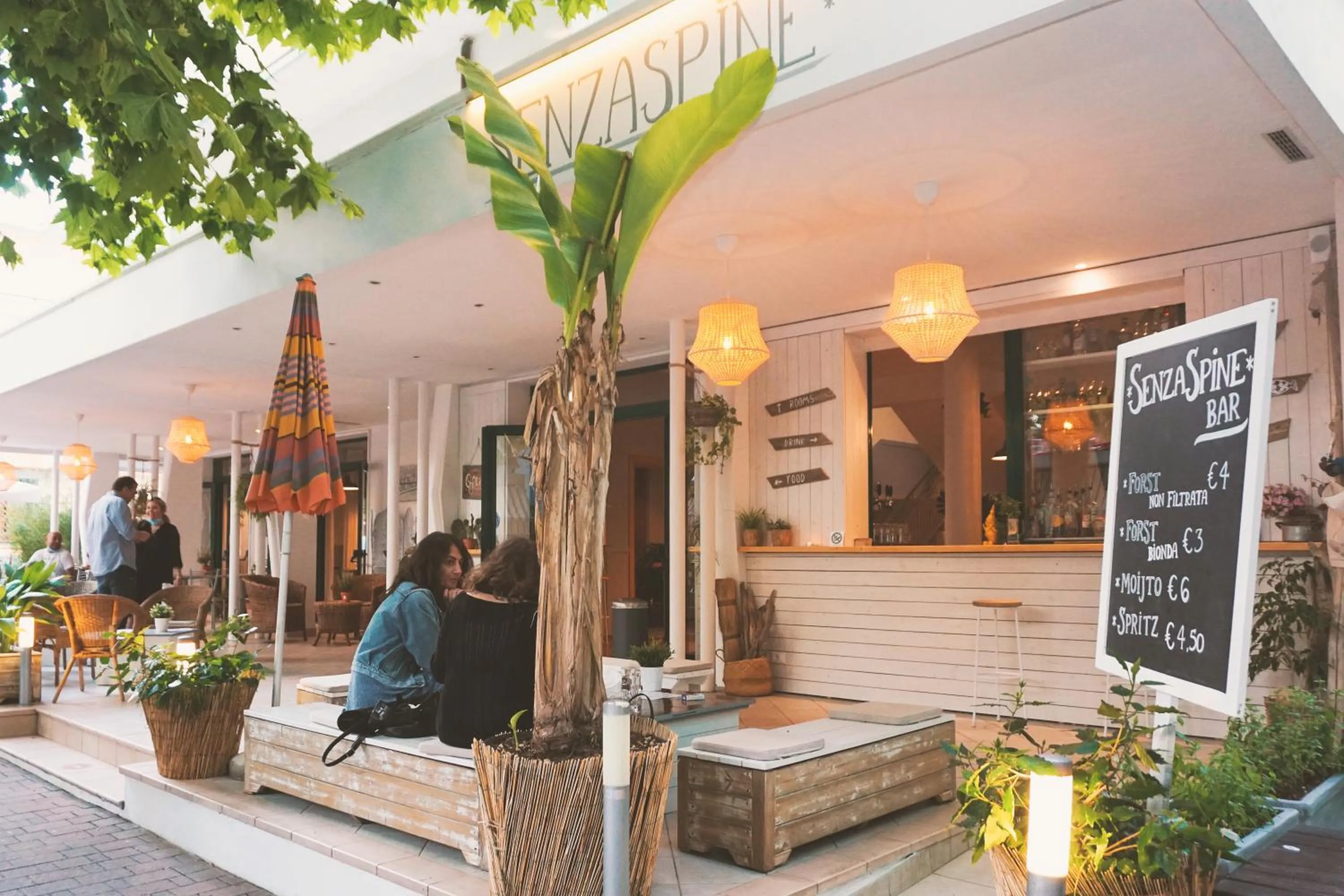 People in Hotel Doria