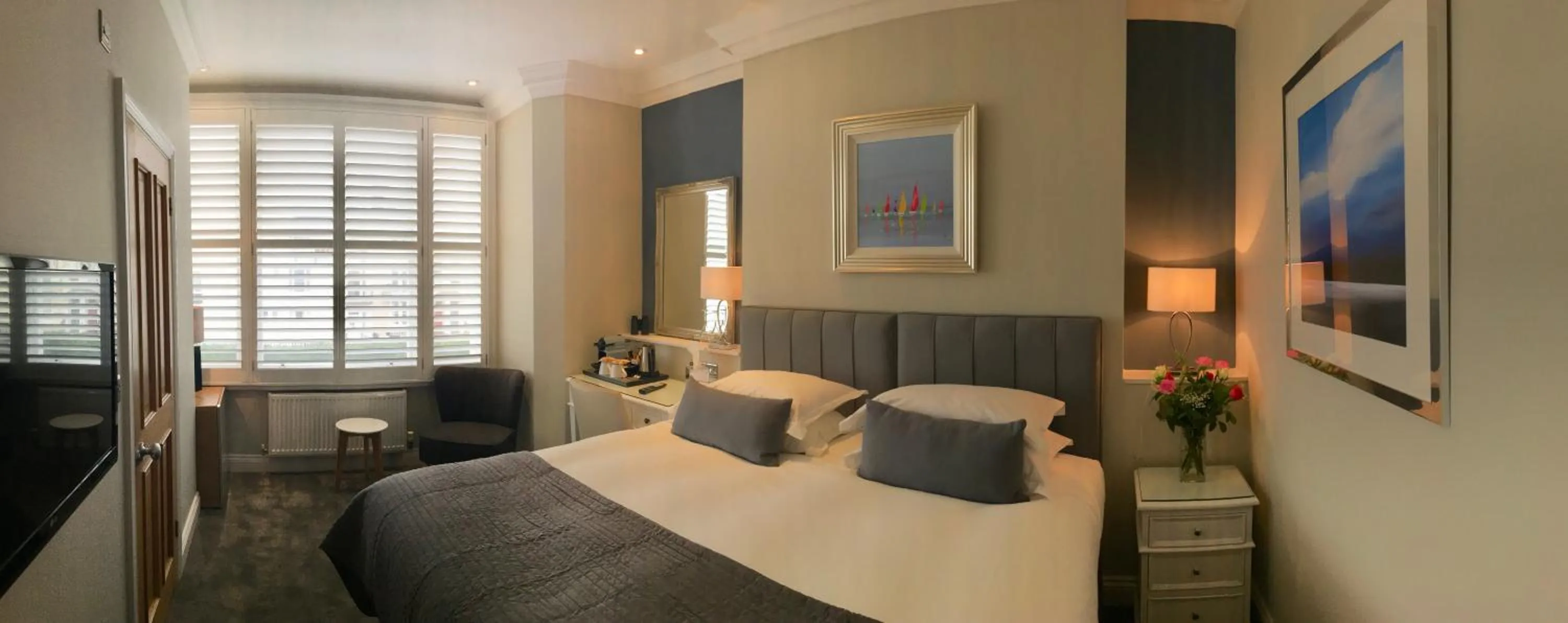 Bed in A Room With A View - Free Parking