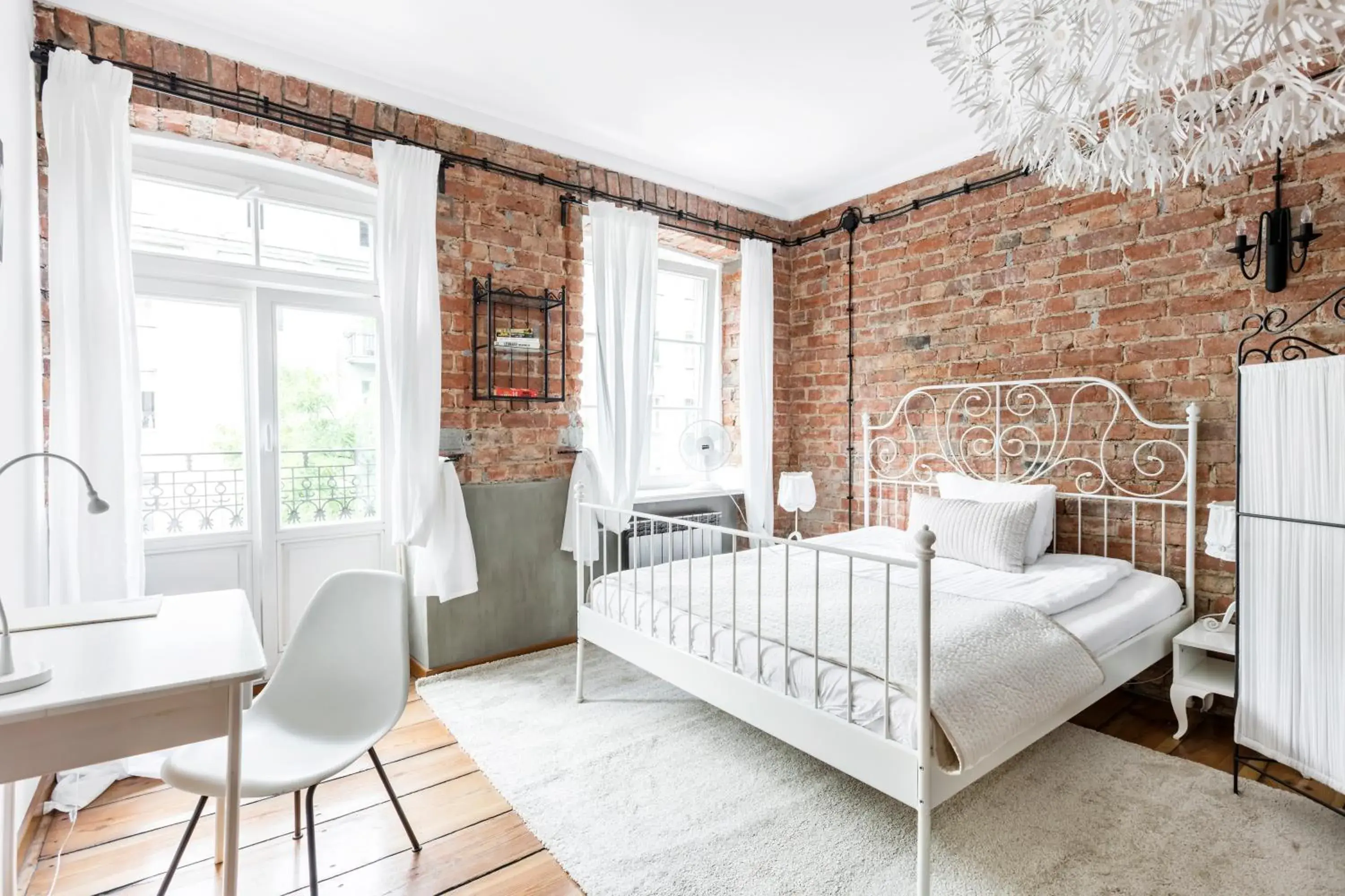 Photo of the whole room, Bed in ARTHOTEL STALOWA 52 Photo of the whole room, Bed in ARTHOTEL STALOWA 52