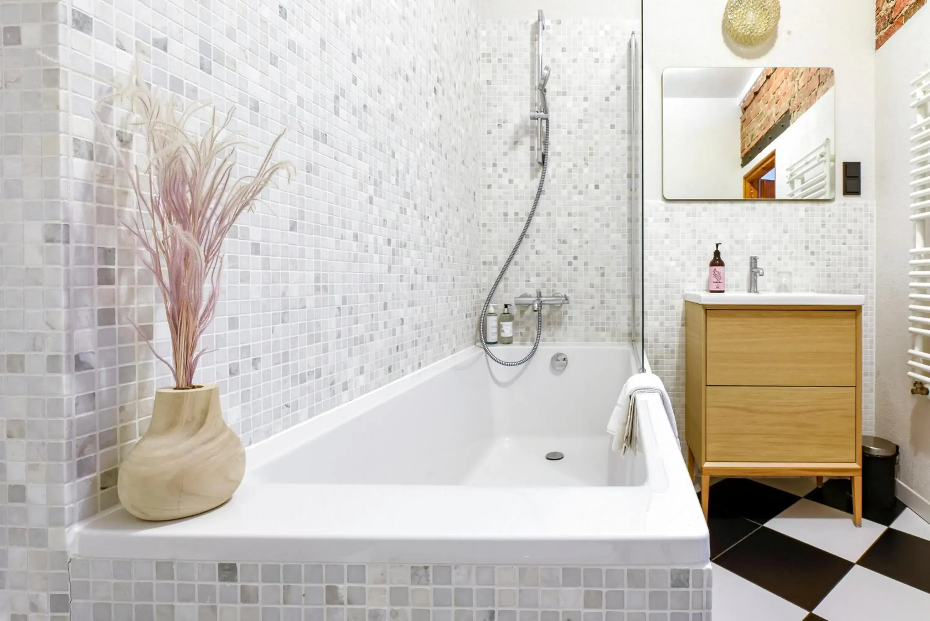 Bathroom in ARTHOTEL STALOWA 52 Bathroom in ARTHOTEL STALOWA 52