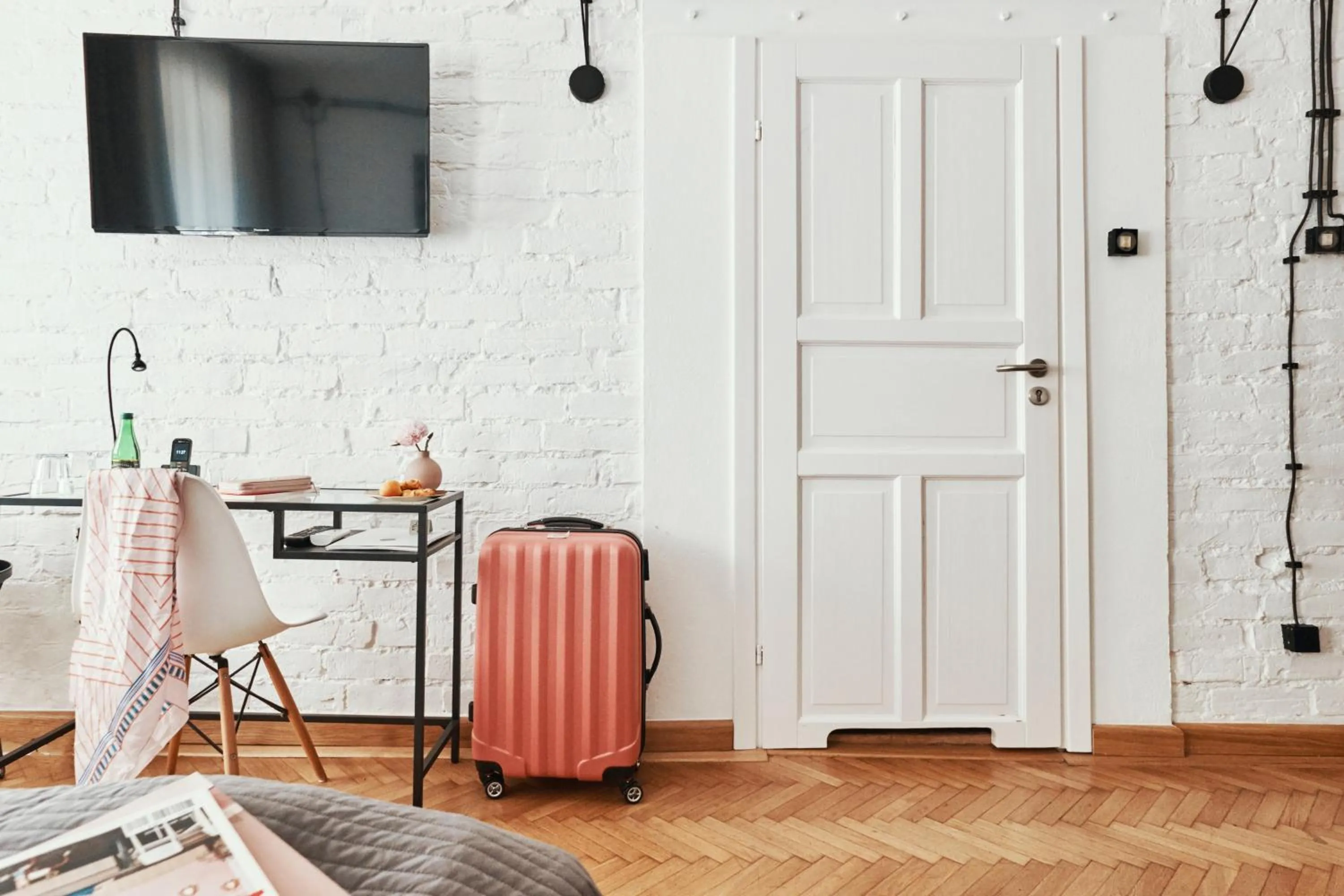 Photo of the whole room in ARTHOTEL STALOWA 52