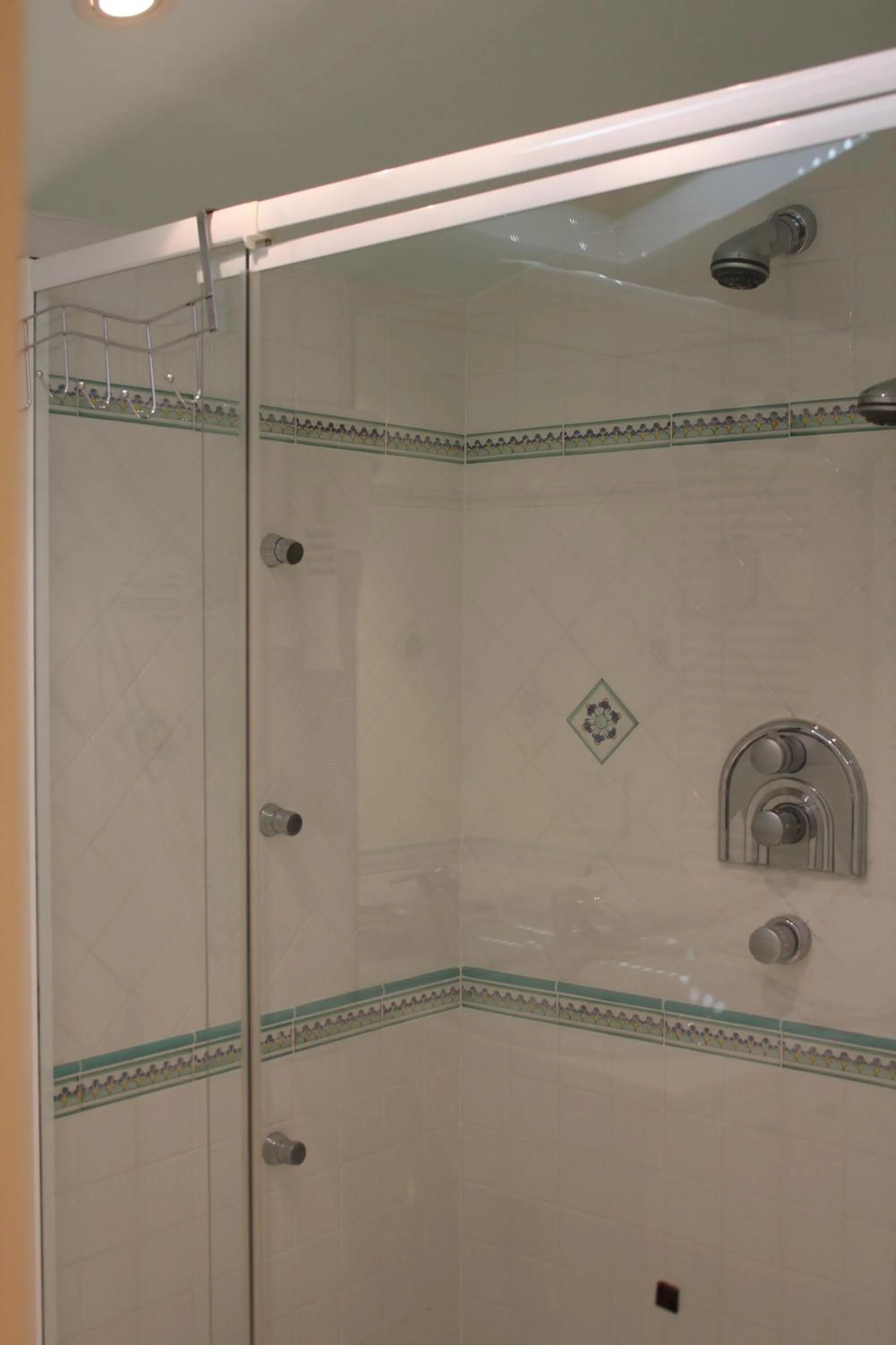 Bathroom in Les charmes de Vincent - le loft Cabernet