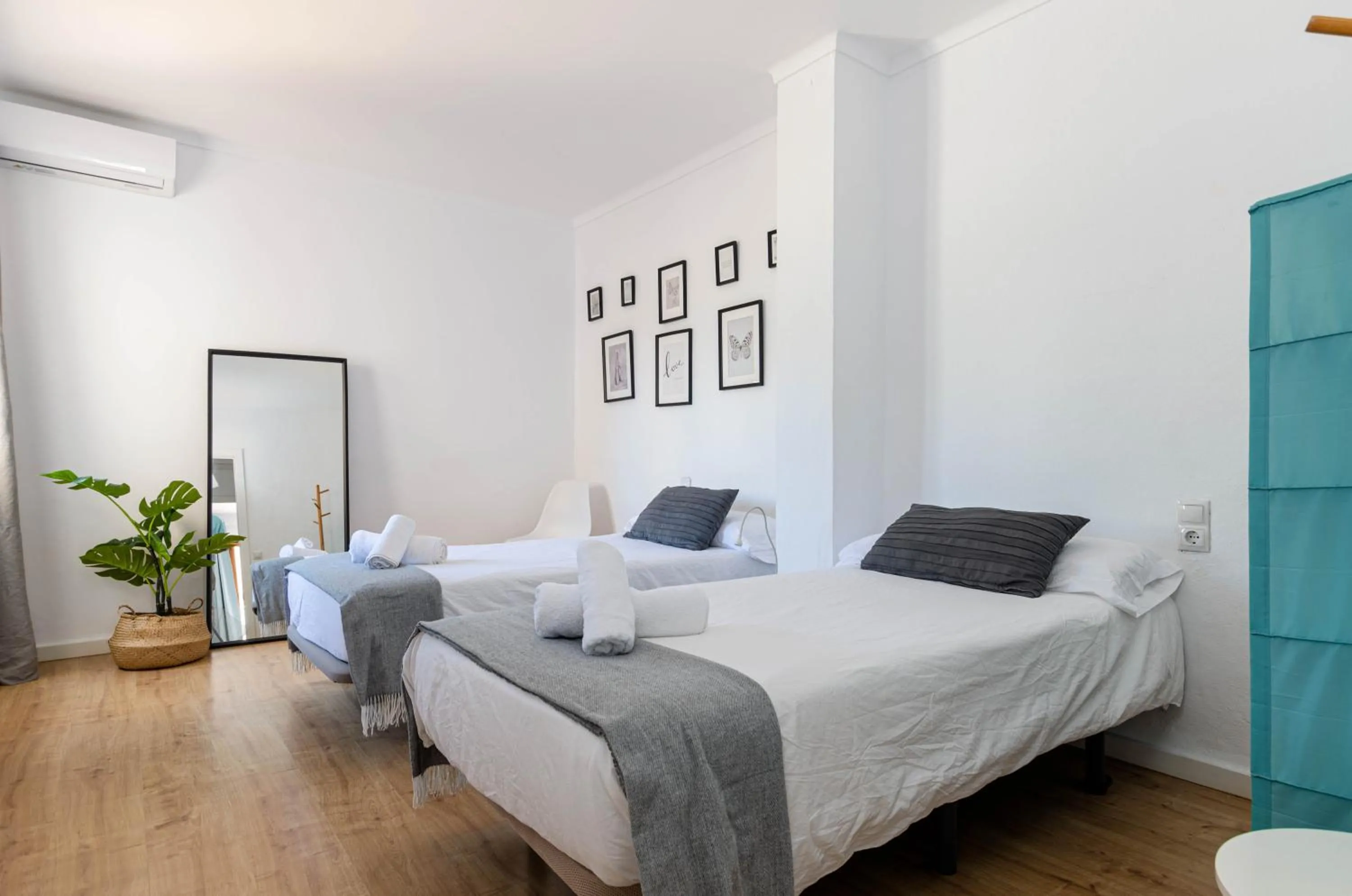 Bed in Port Apartments