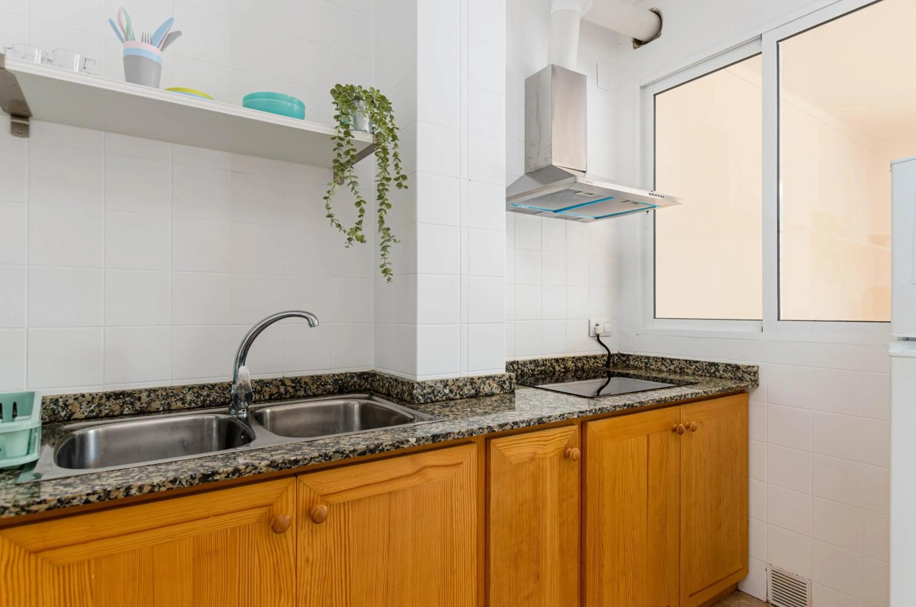 Kitchen or kitchenette in Port Apartments