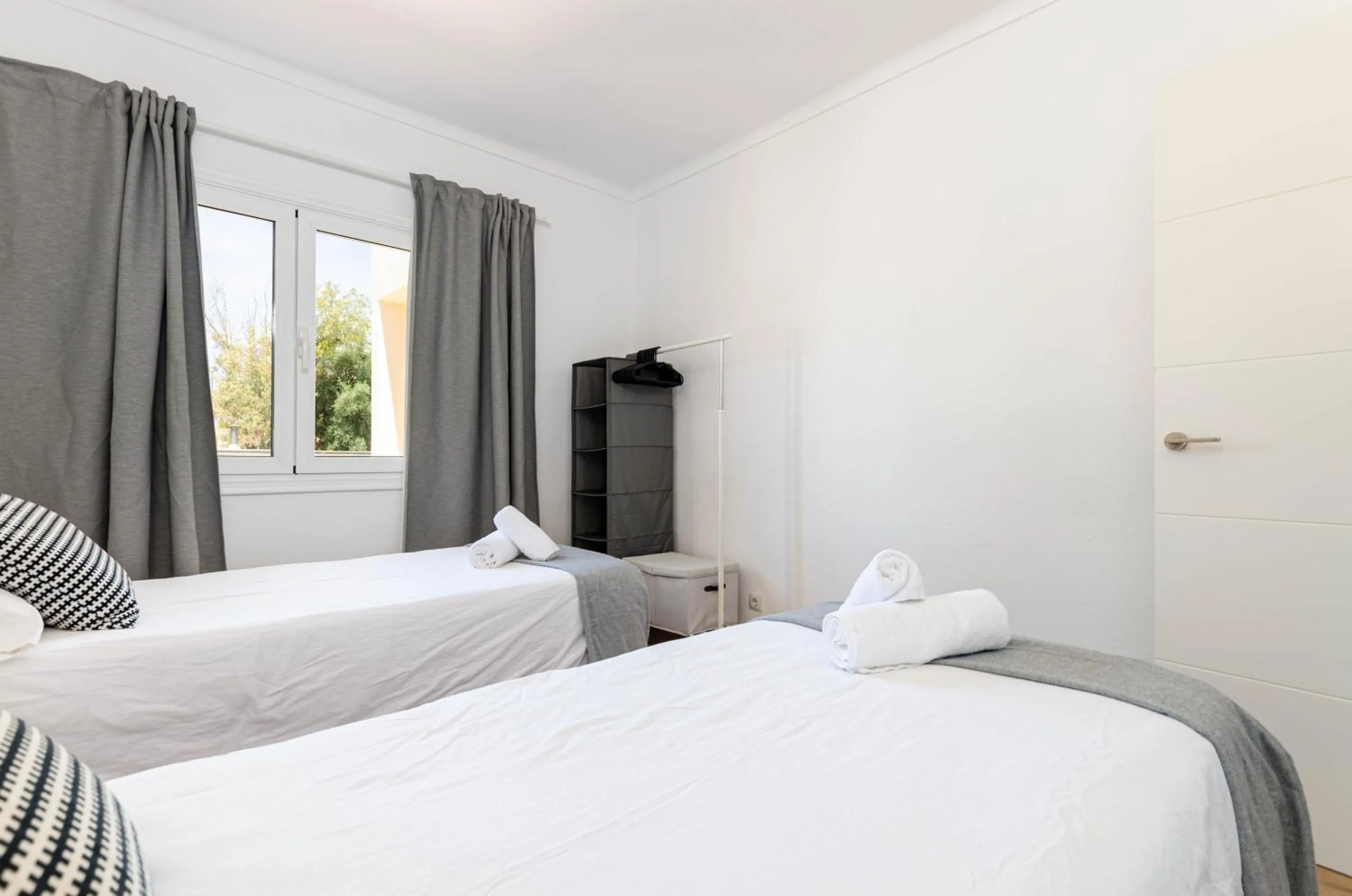 Bed in Port Apartments