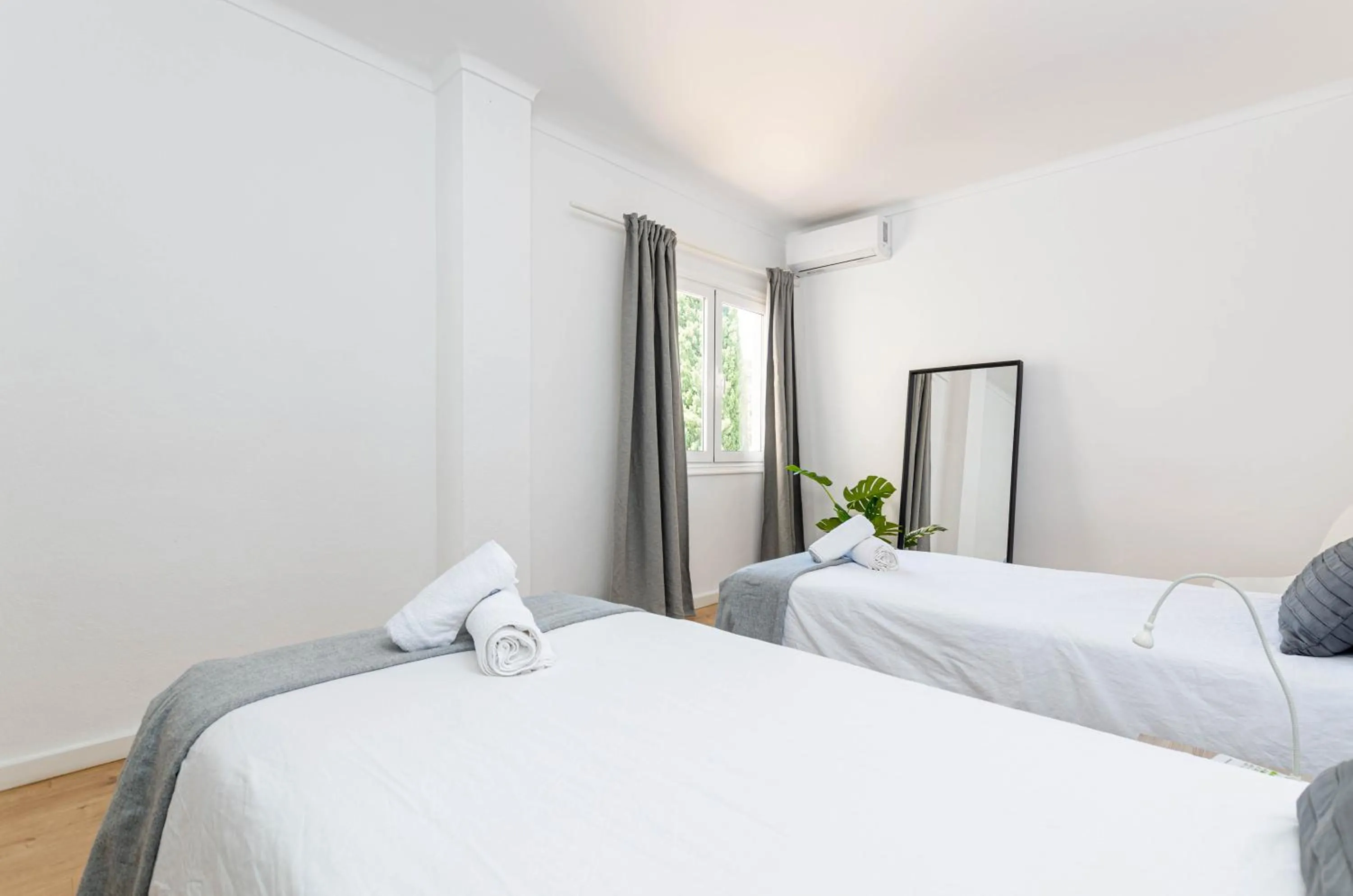 Bed in Port Apartments