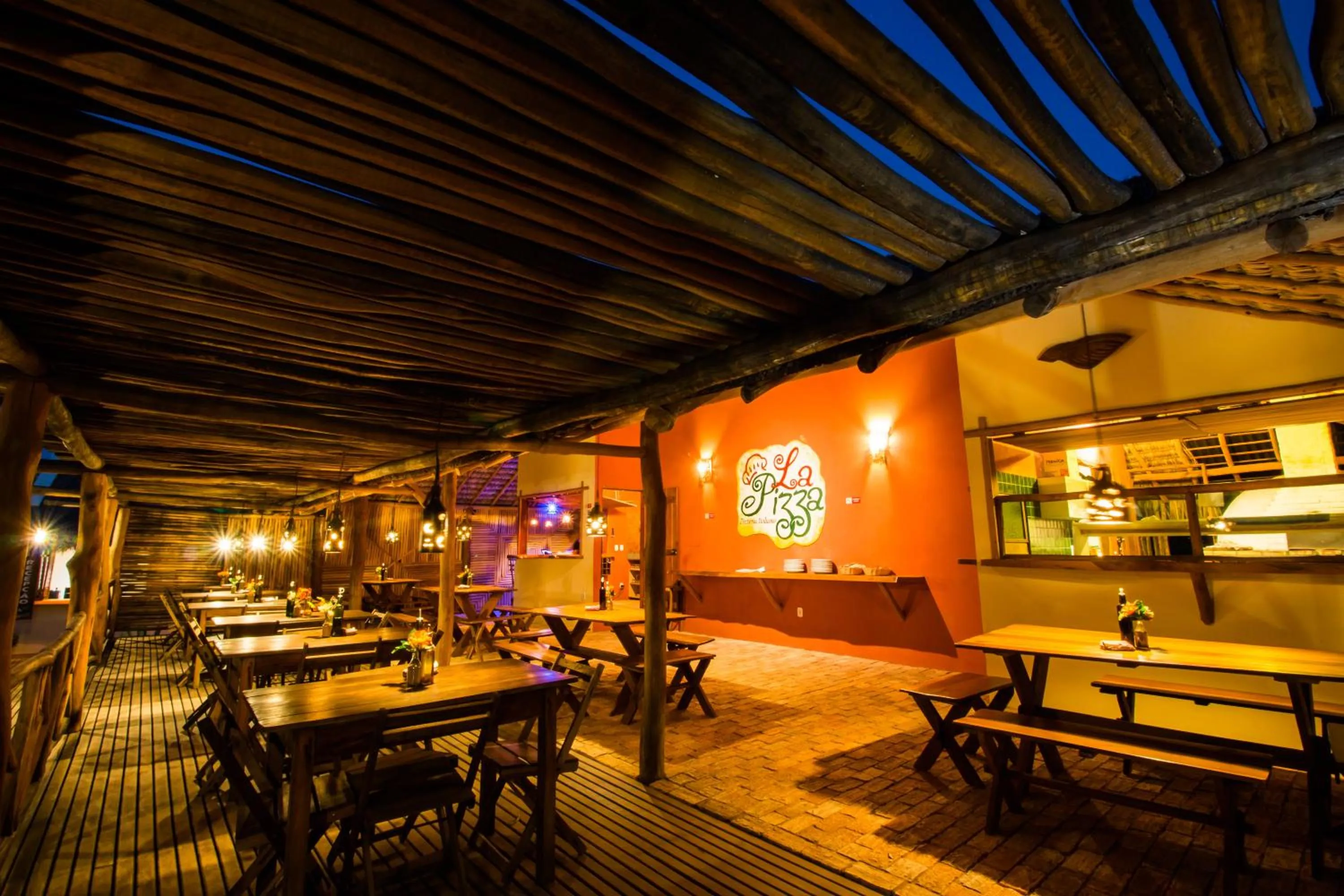 Restaurant/places to eat in Pousada Vento do Kite