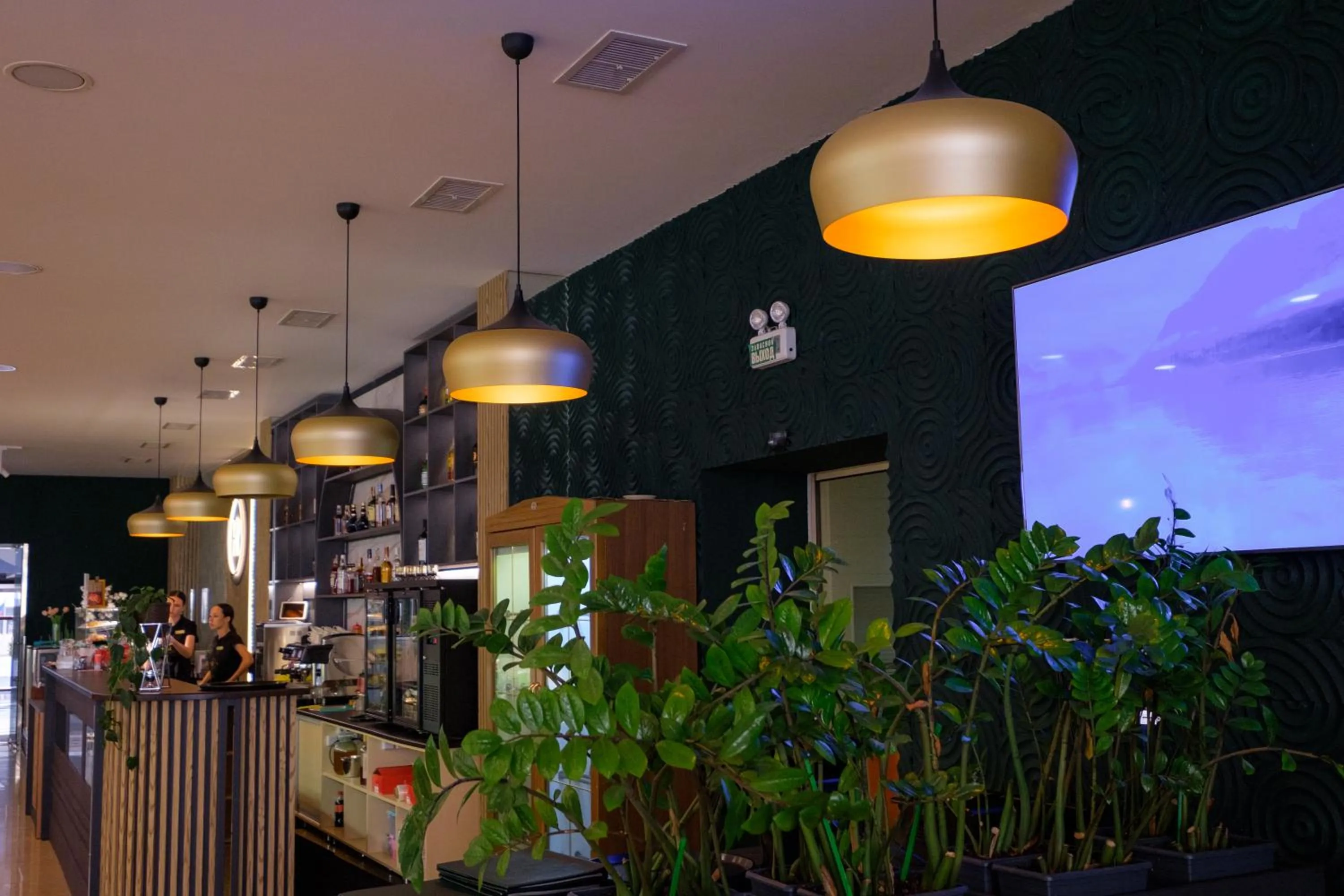 room service in Hotel Russia