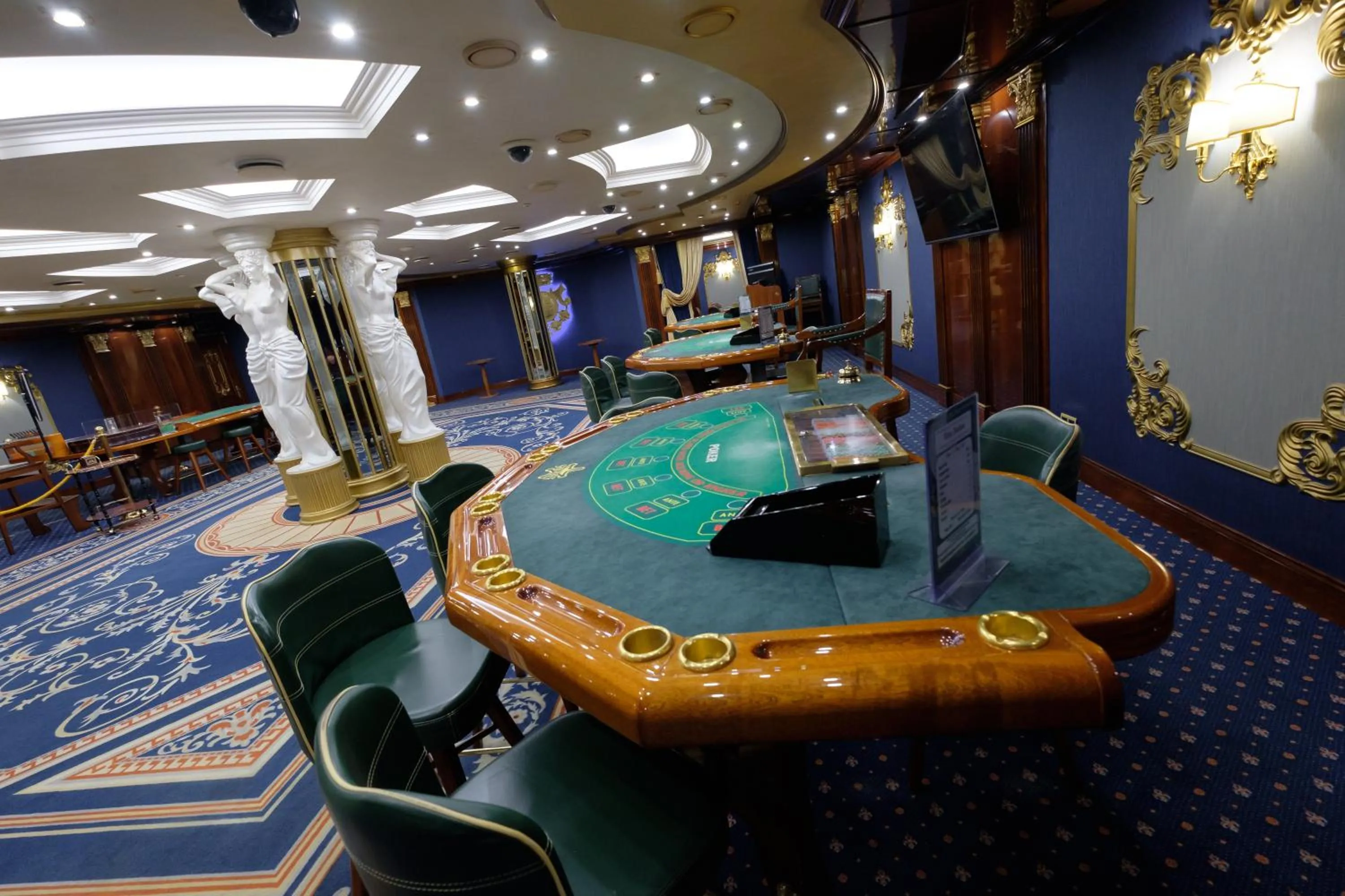 Casino in Hotel Russia