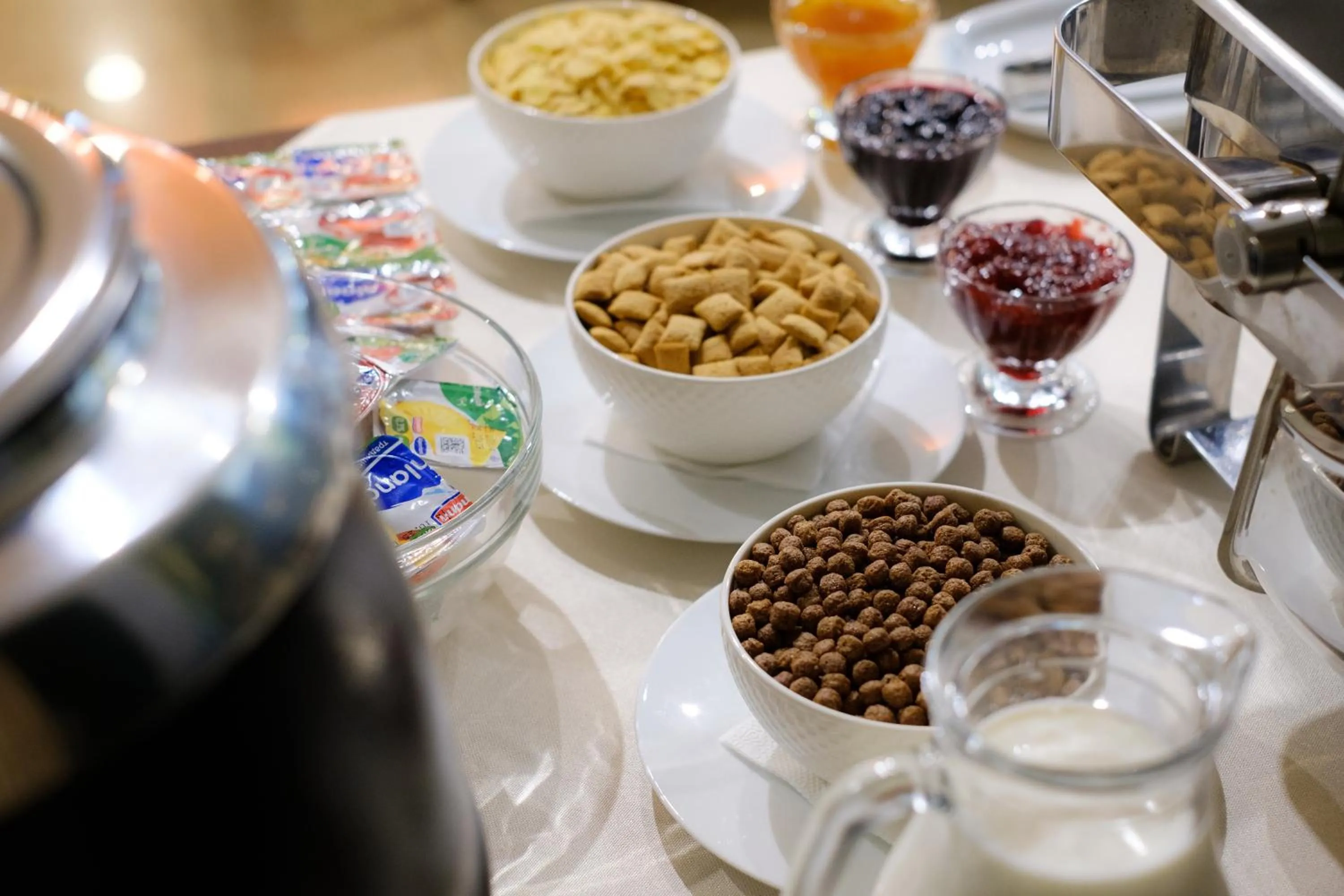 Buffet breakfast in Hotel Russia