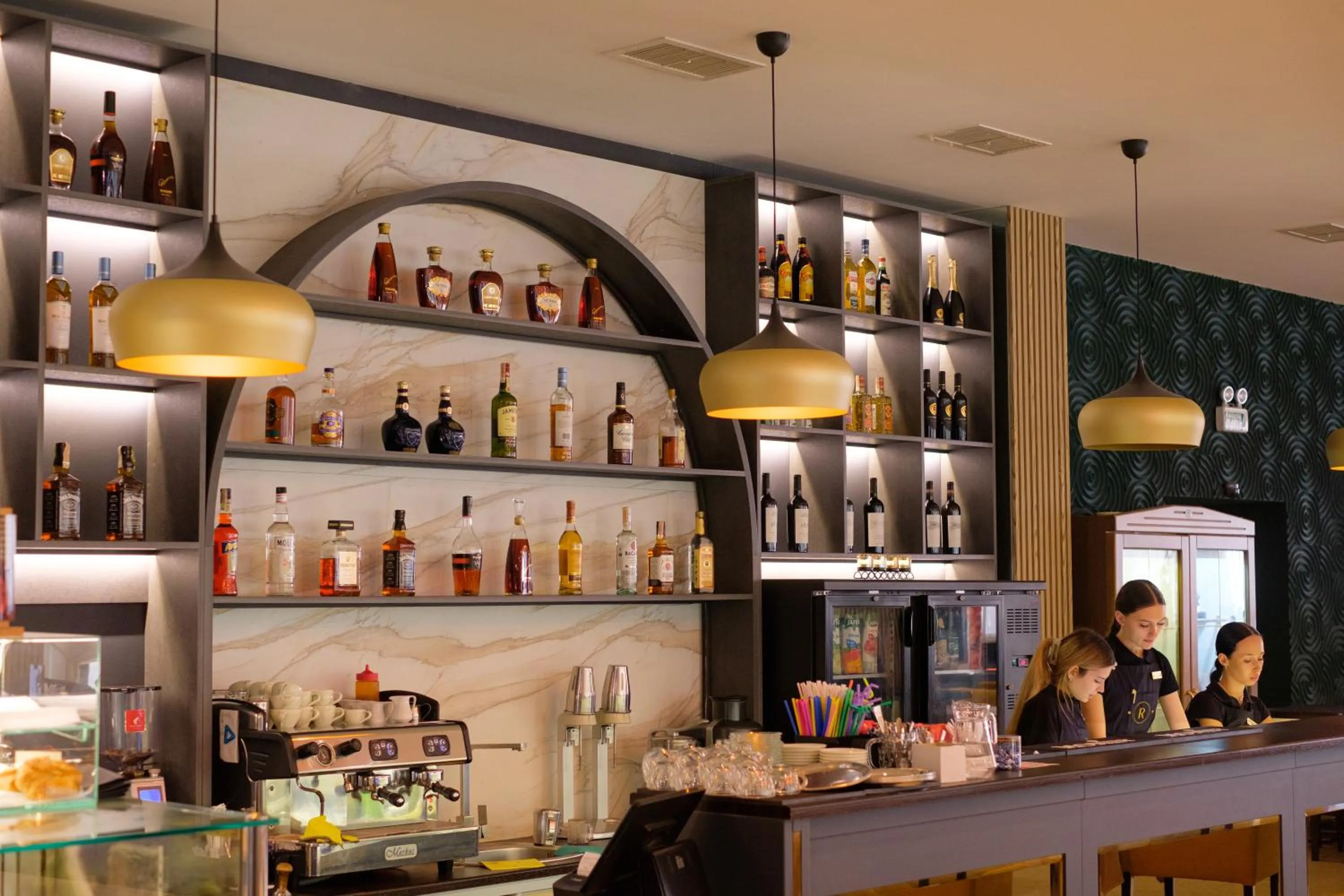 Food and drinks in Hotel Russia