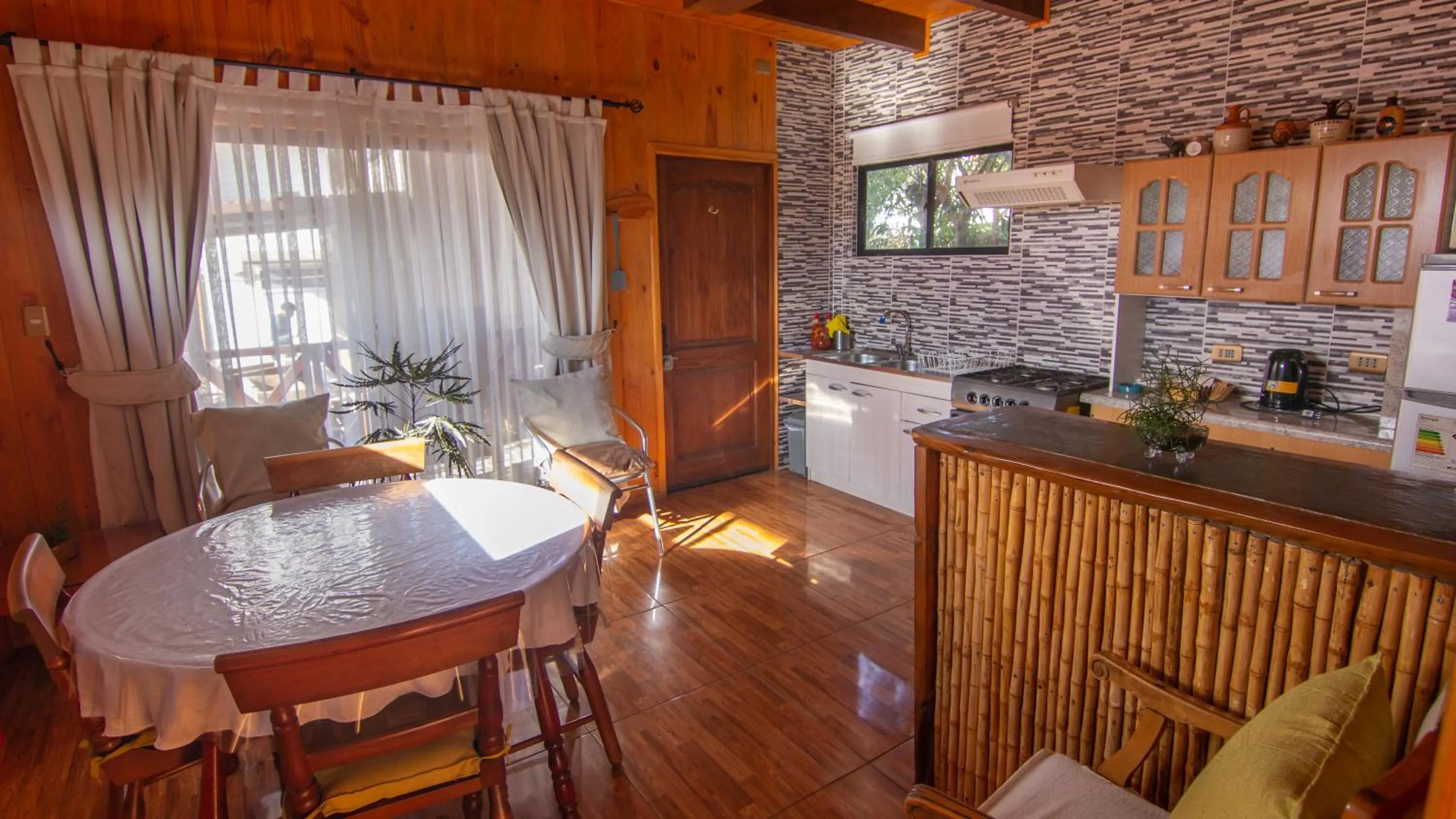 Kitchen or kitchenette in ELUNEY Pichilemu
