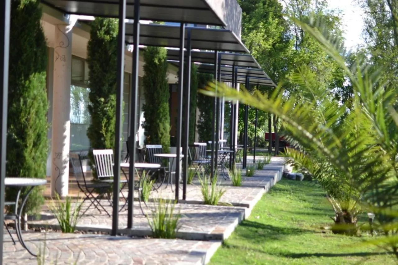 Garden view in Hotel Tomaso
