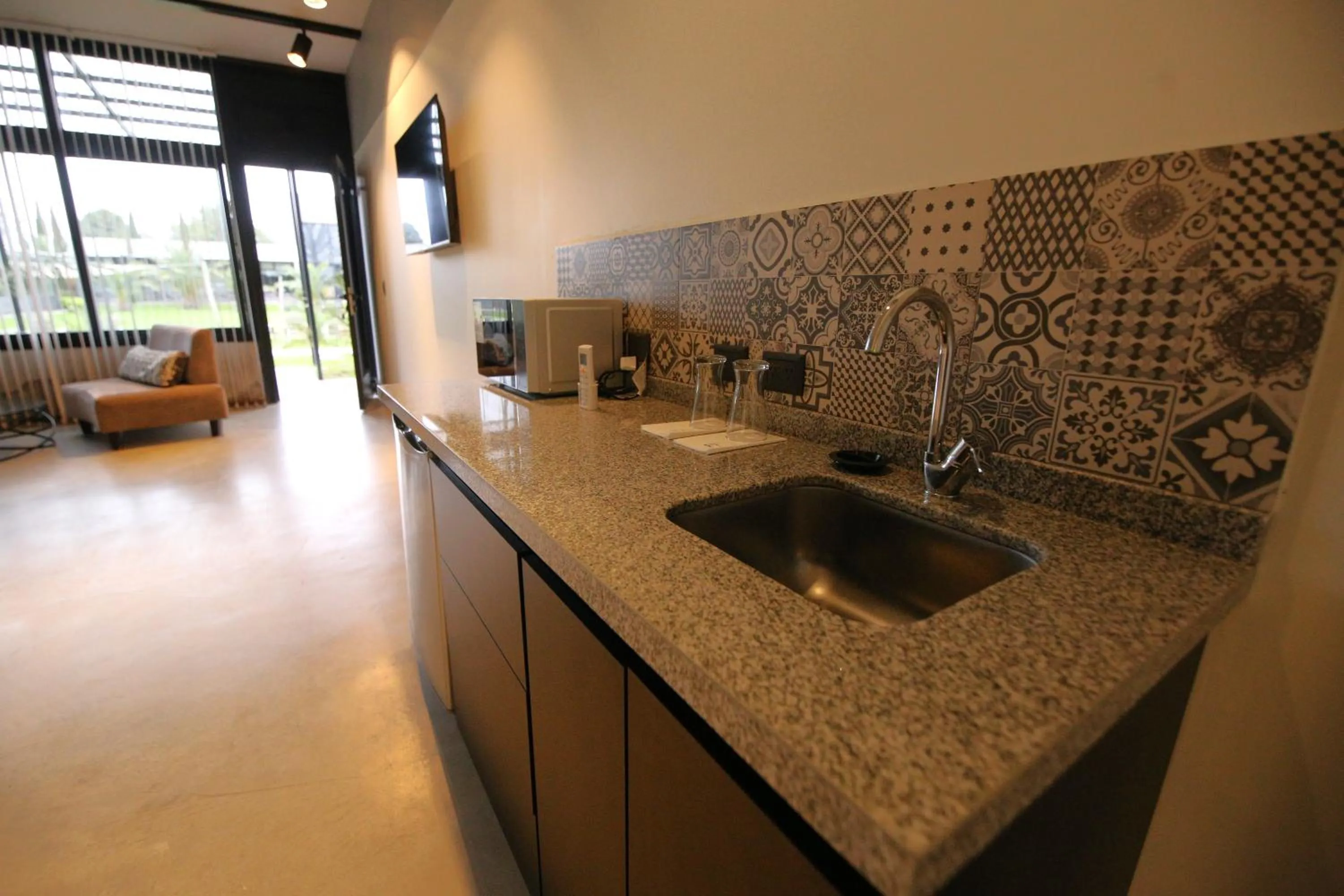 Kitchen or kitchenette in Hotel Tomaso