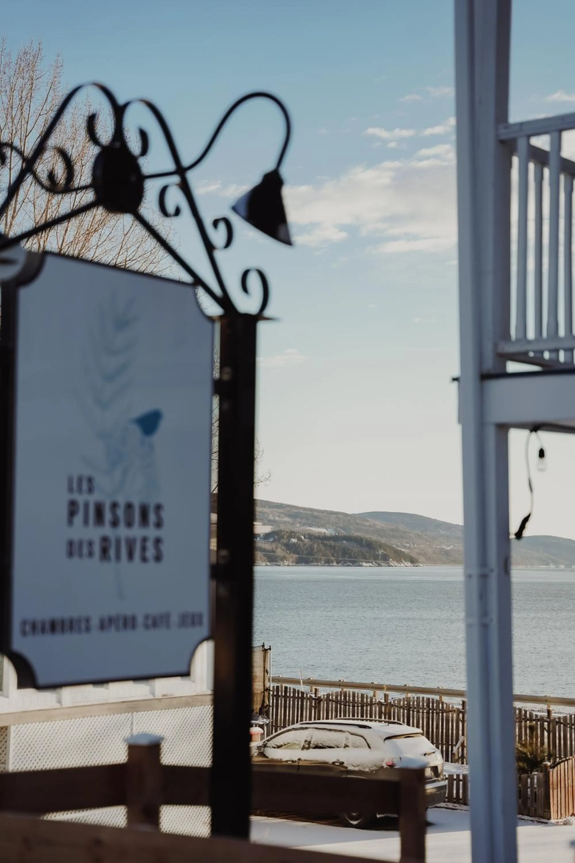 Property logo or sign in Les Pinsons des Rives