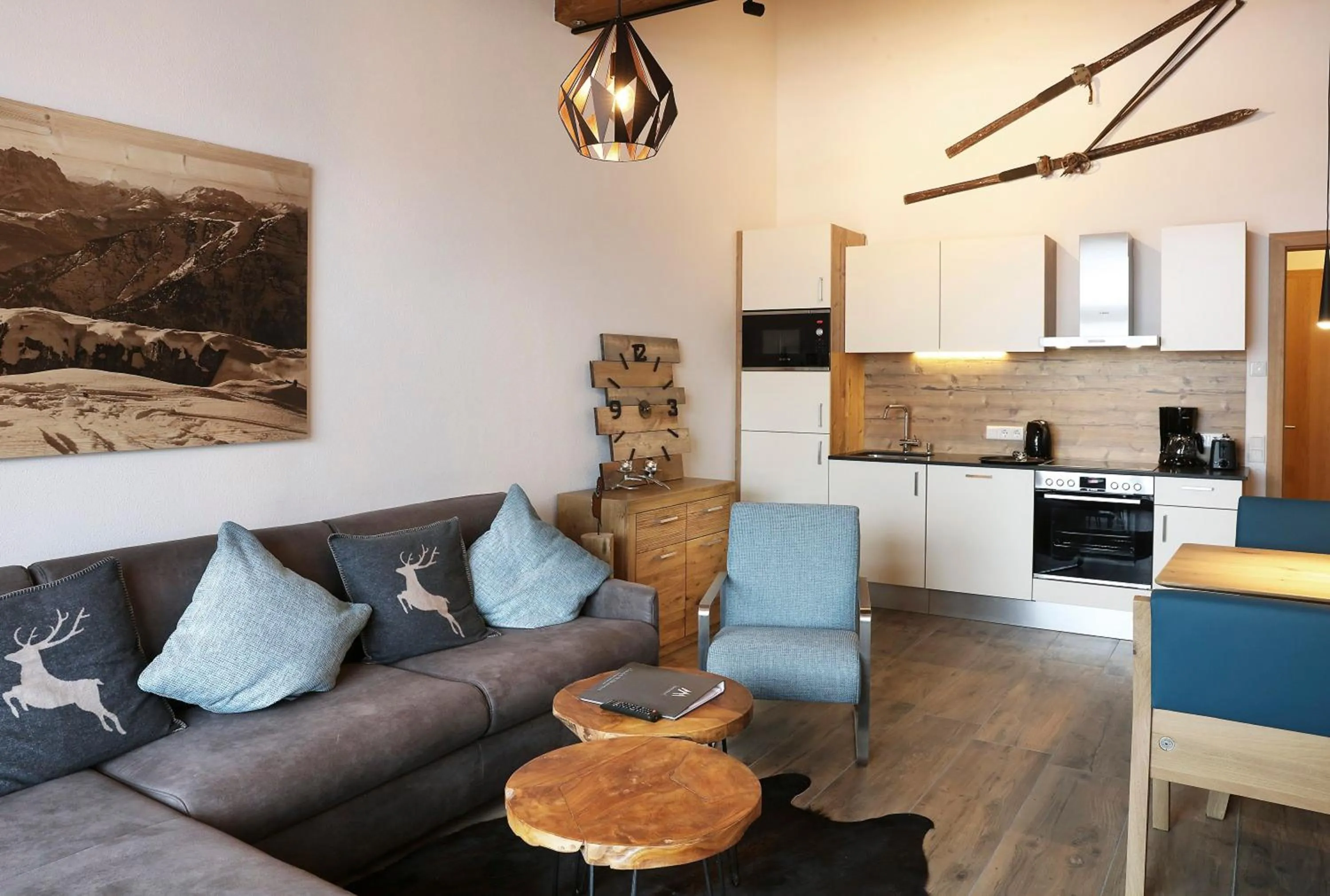 Kitchen or kitchenette in Tauernsuites Mitterwirt by ALPS RESORTS