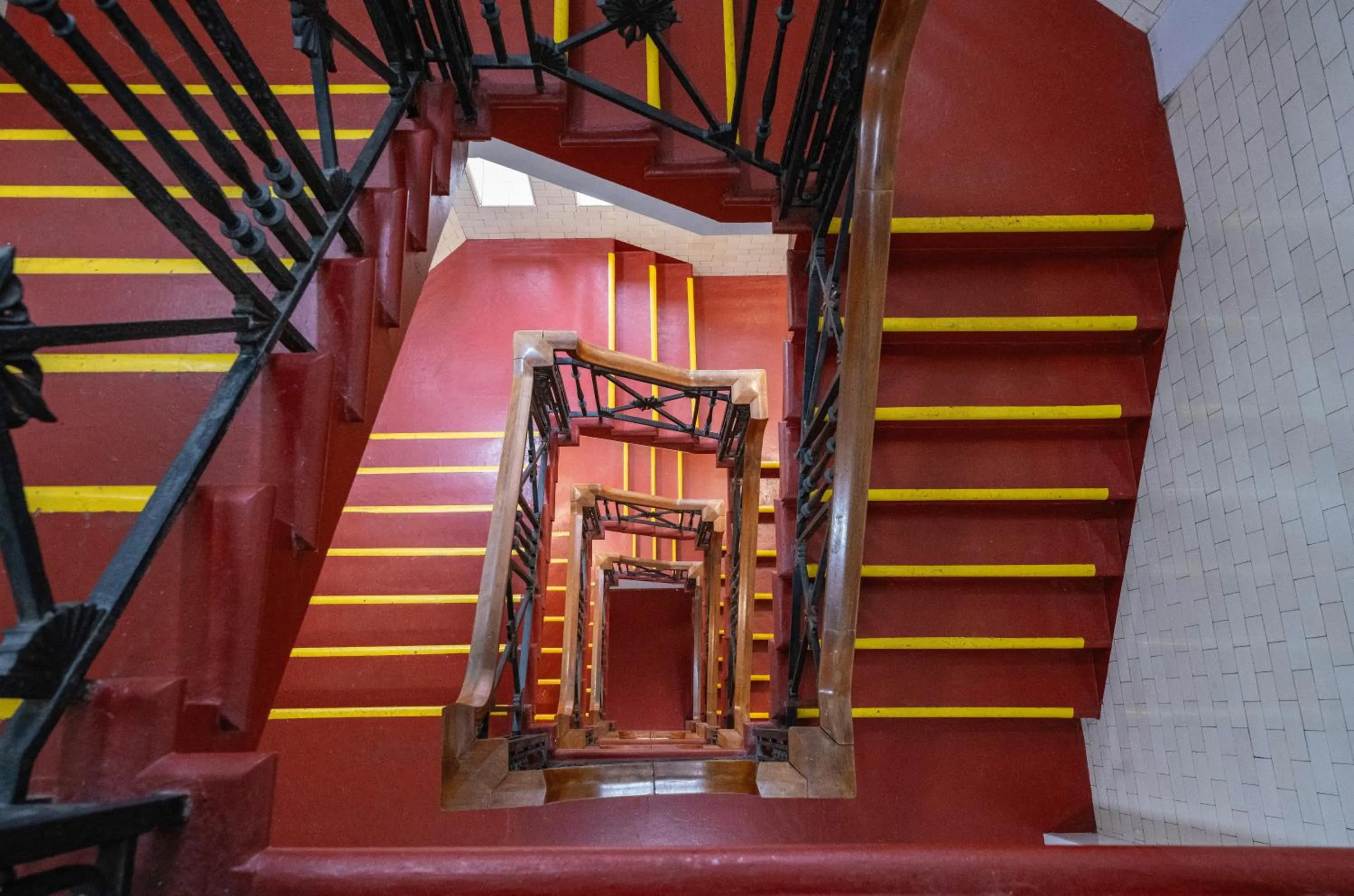 Property building in Rest Up London