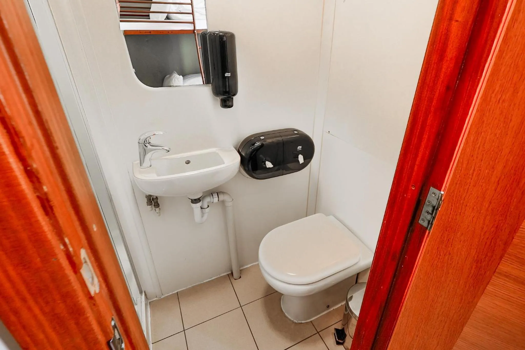 Toilet in Rest Up London