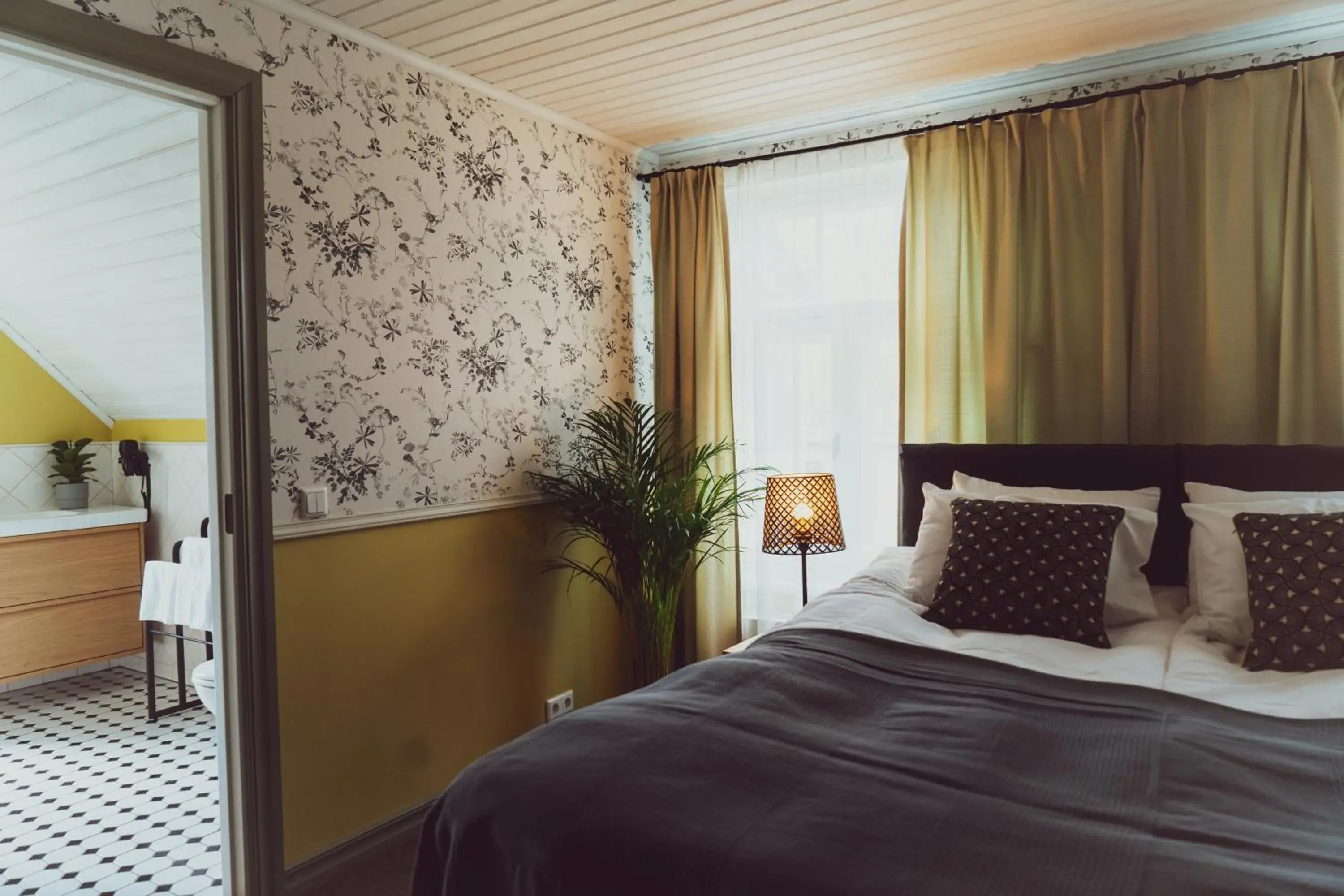 Deluxe Room in Vanalinna Boutique Hotel Deluxe Room in Vanalinna Boutique Hotel