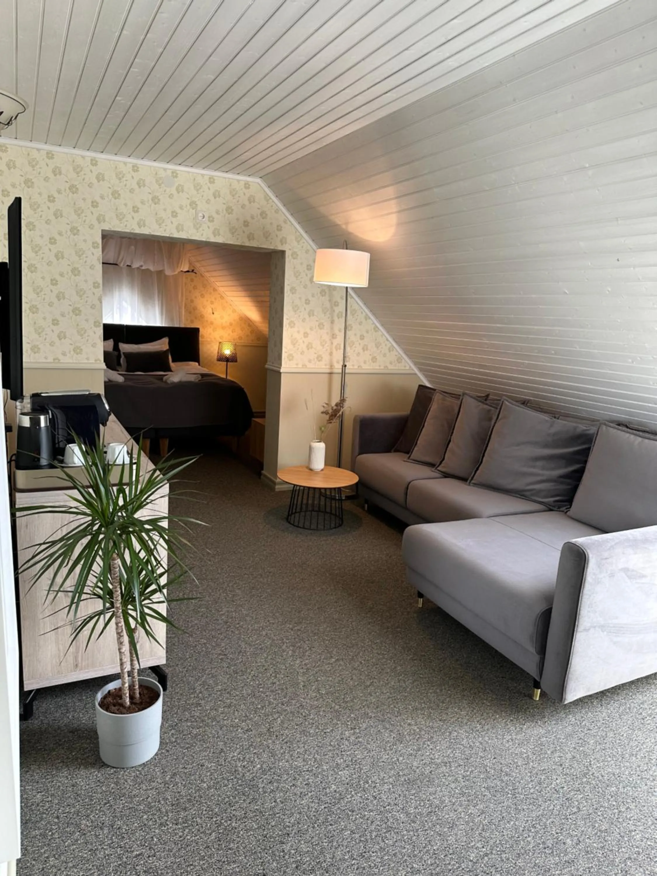 Seating area in Vanalinna Boutique Hotel