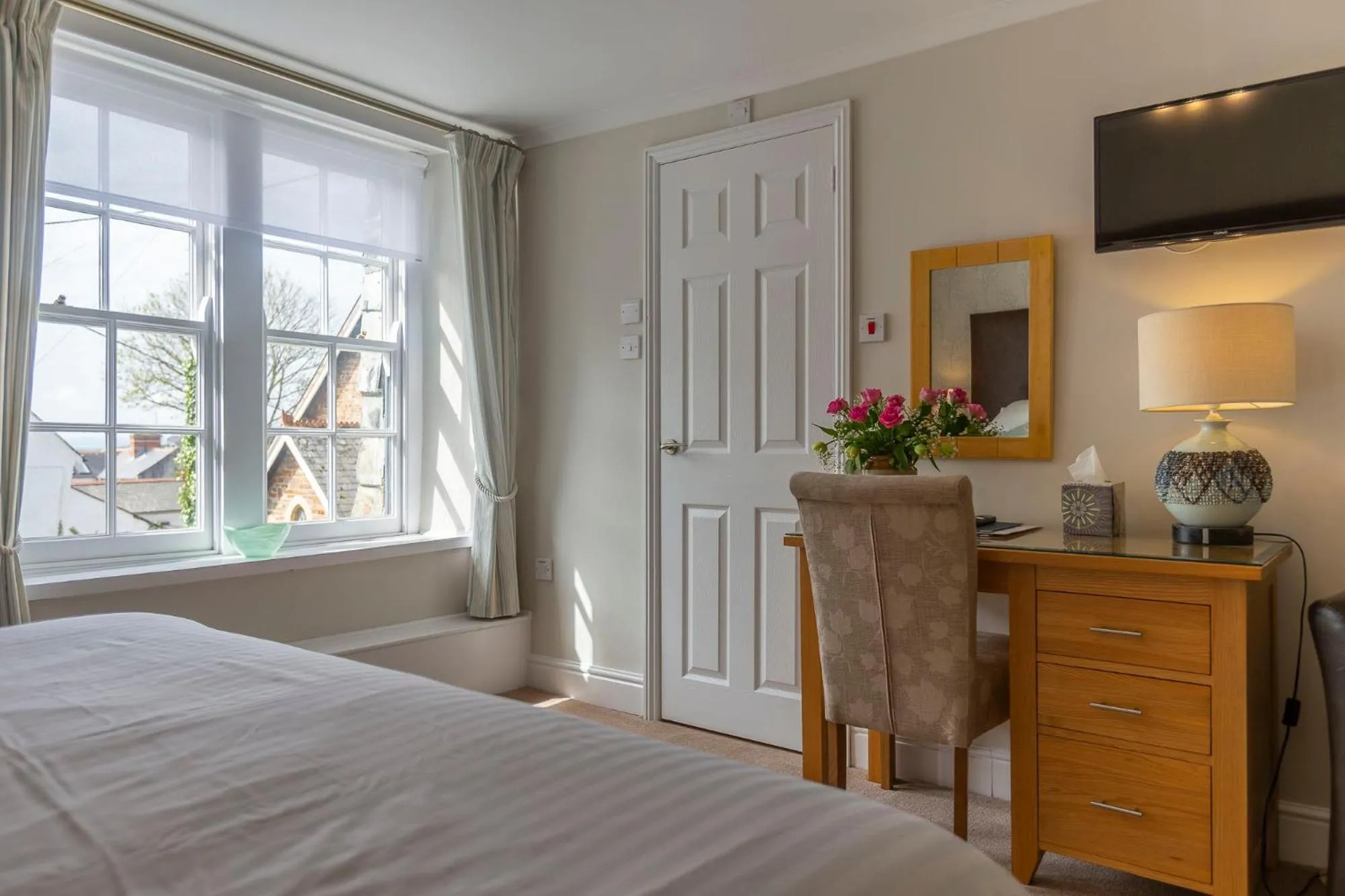 Bed in Stratton Gardens