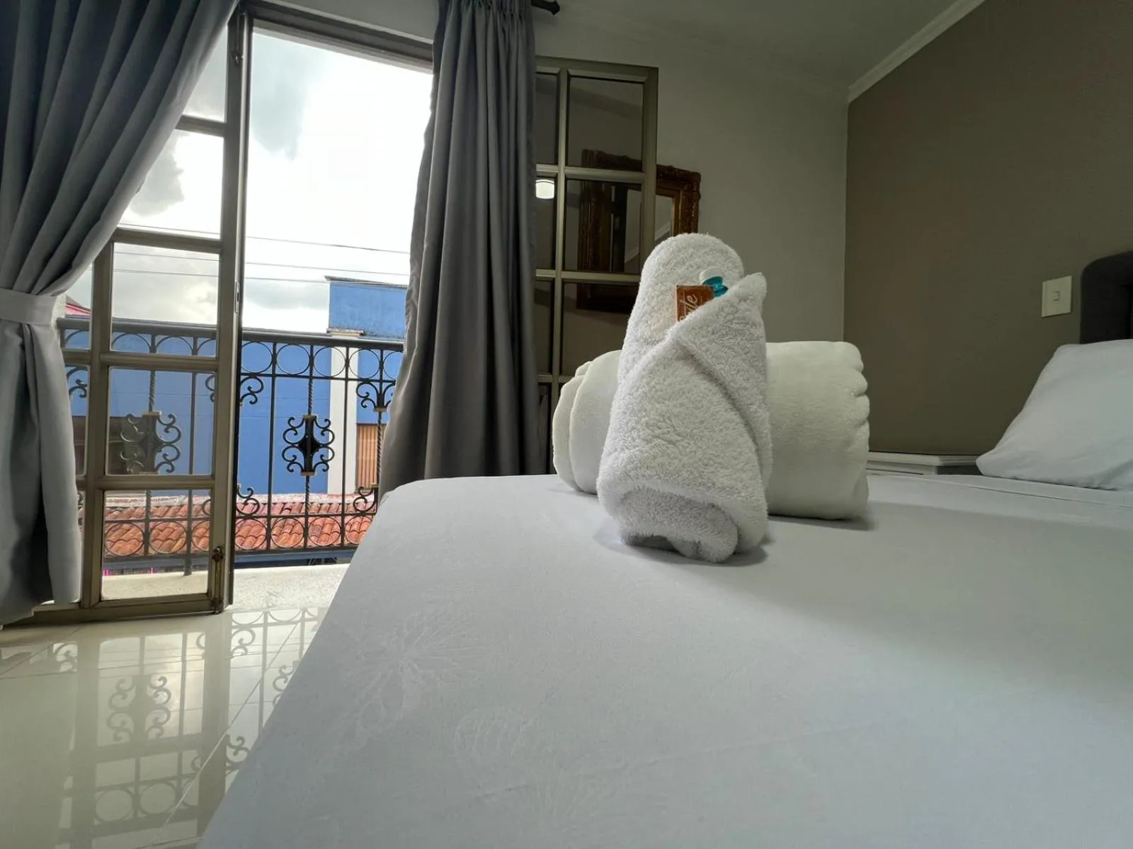 Hotel Suite Santa Rosa