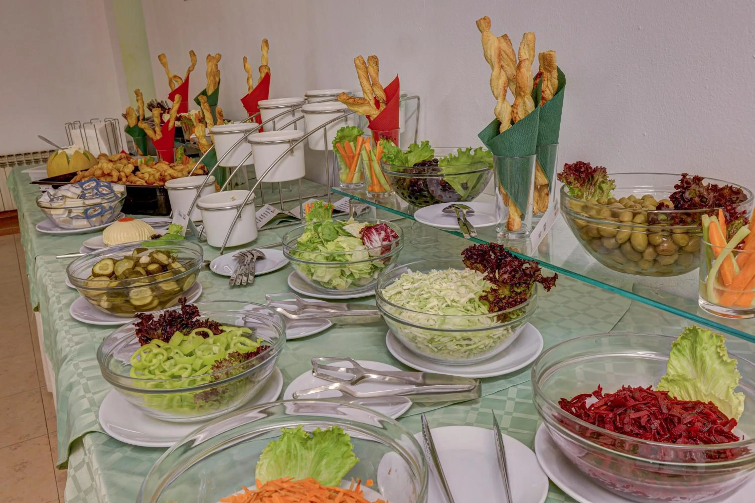 Restaurant/places to eat in Hotel Shipka All Inclusive