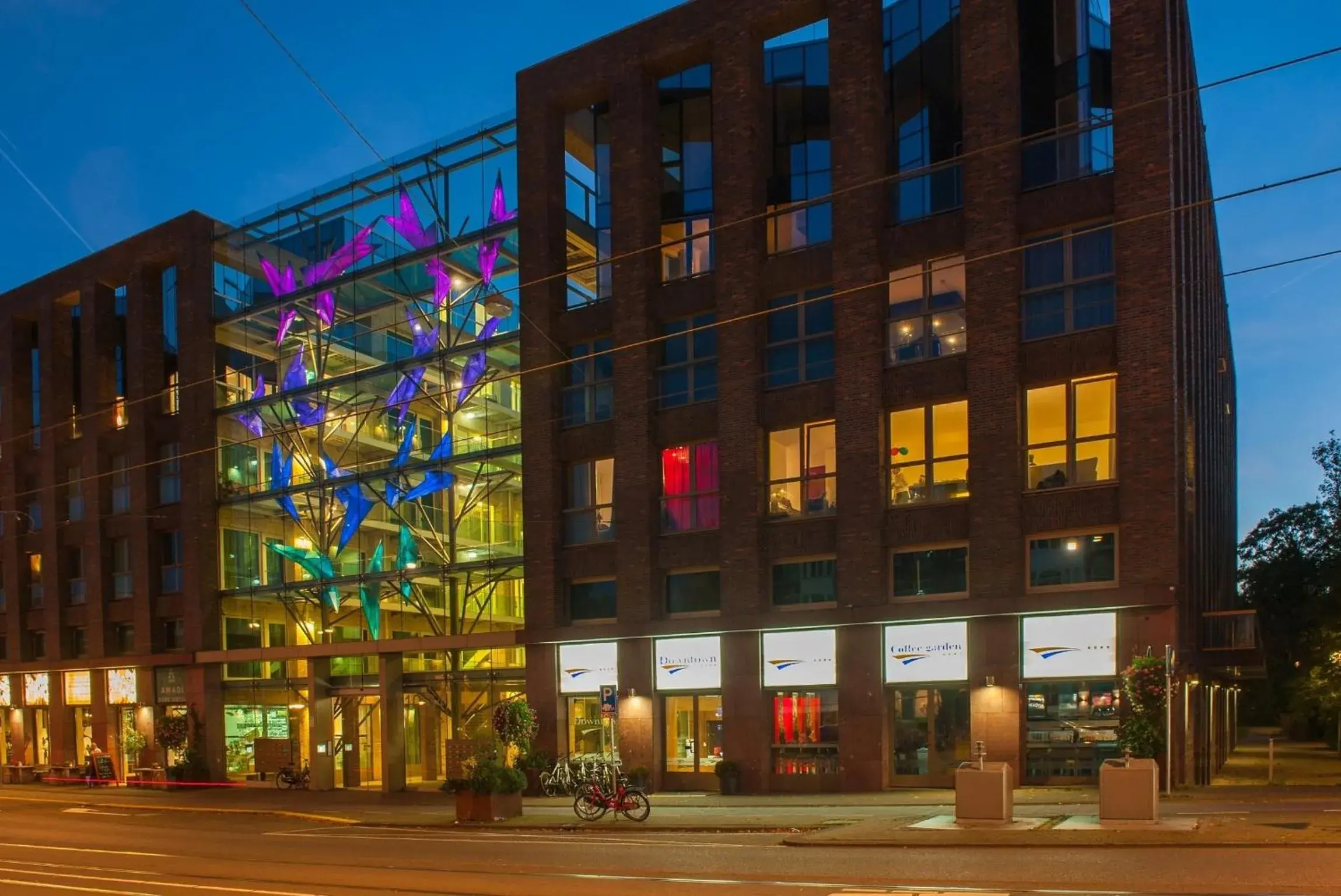 Facade/entrance in Grand Hotel Downtown Facade/entrance in Grand Hotel Downtown